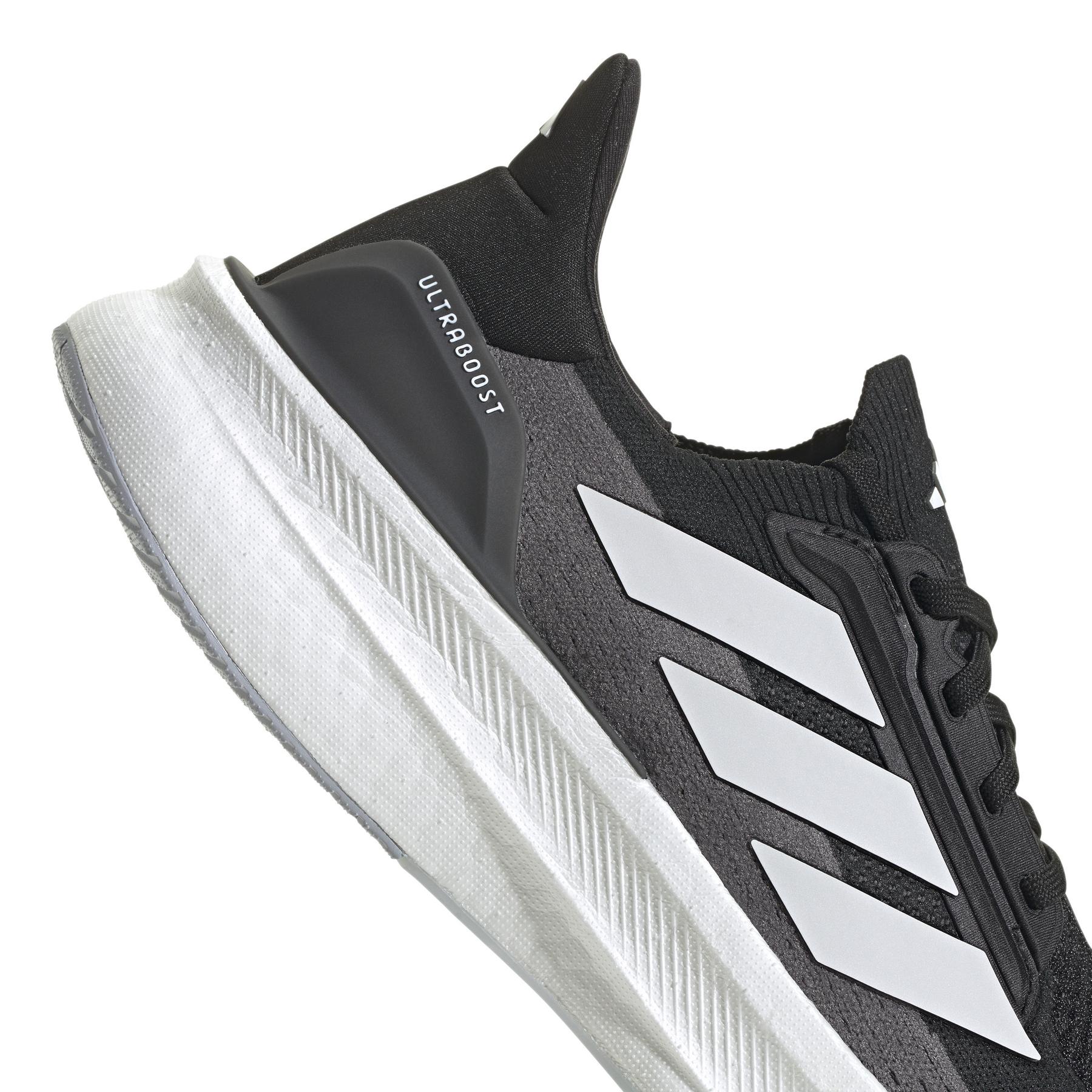 a/d/adidas_ih3110_9_footwear_photography_detail_view_2_white.jpg