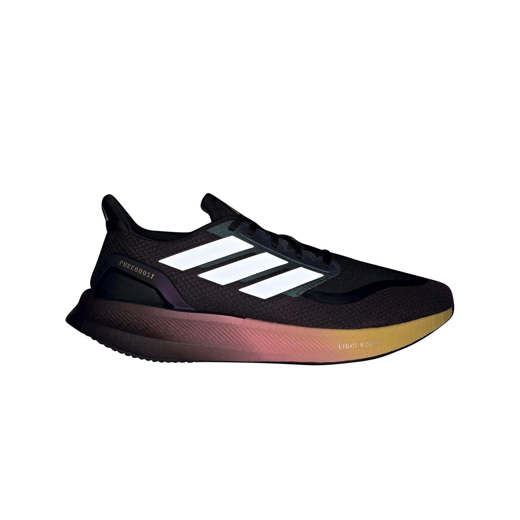 a/d/adidas_ih3833_11_footwear_photography_beauty_view_white.jpg