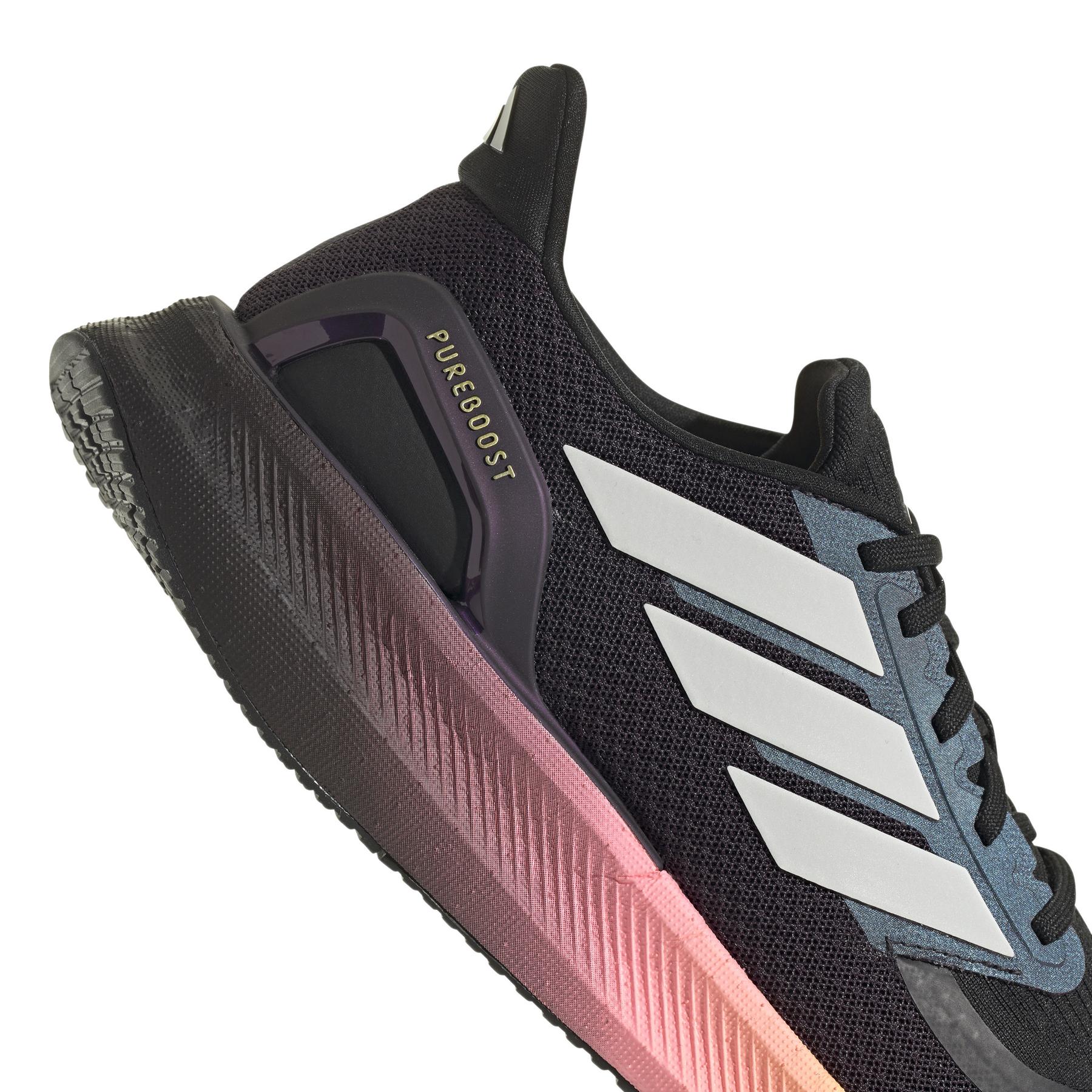 a/d/adidas_ih3833_9_footwear_photography_detail_view_2_white.jpg