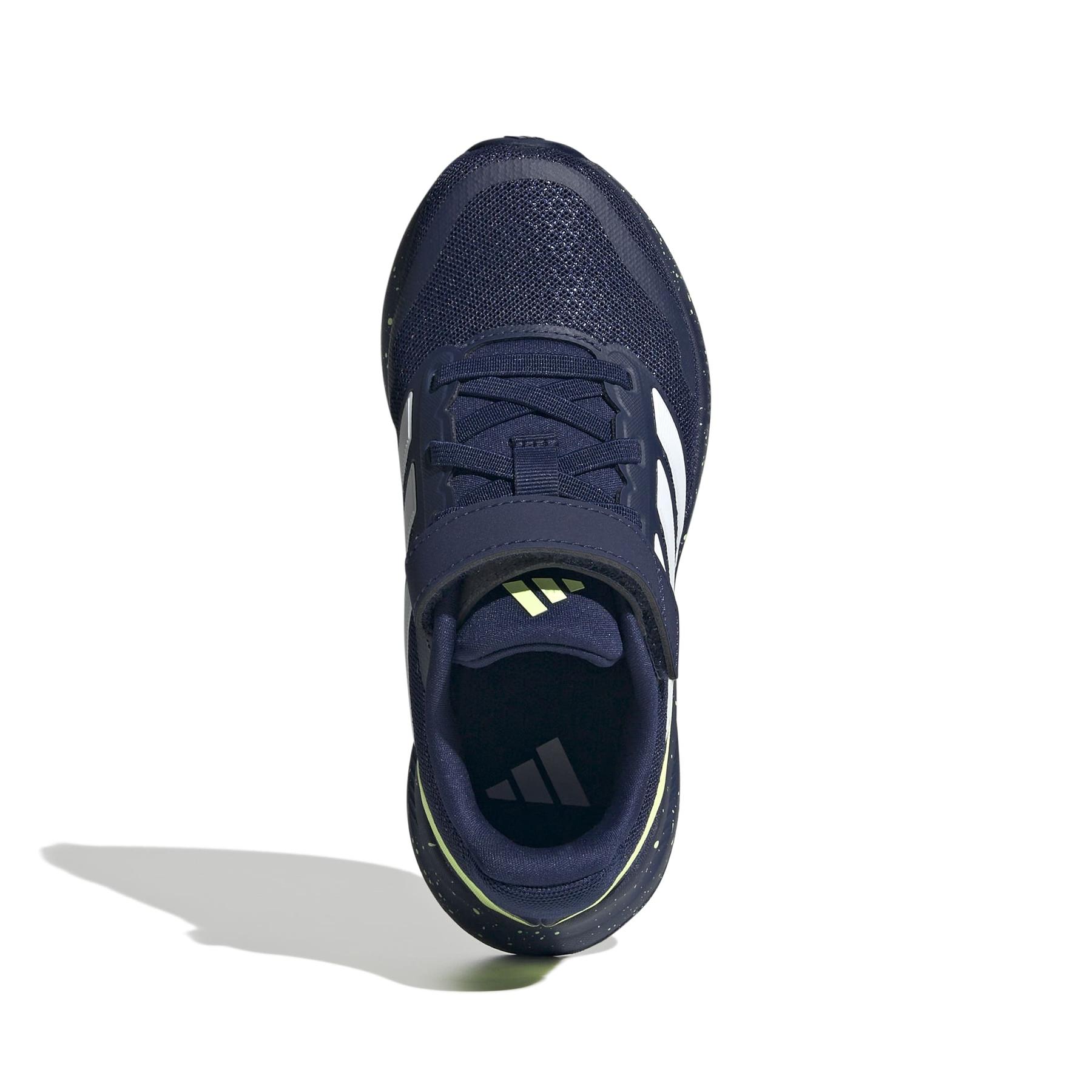 product/a/d/adidas_ih4660_3_footwear_photography_top_portrait_view_white-nw091625.jpg