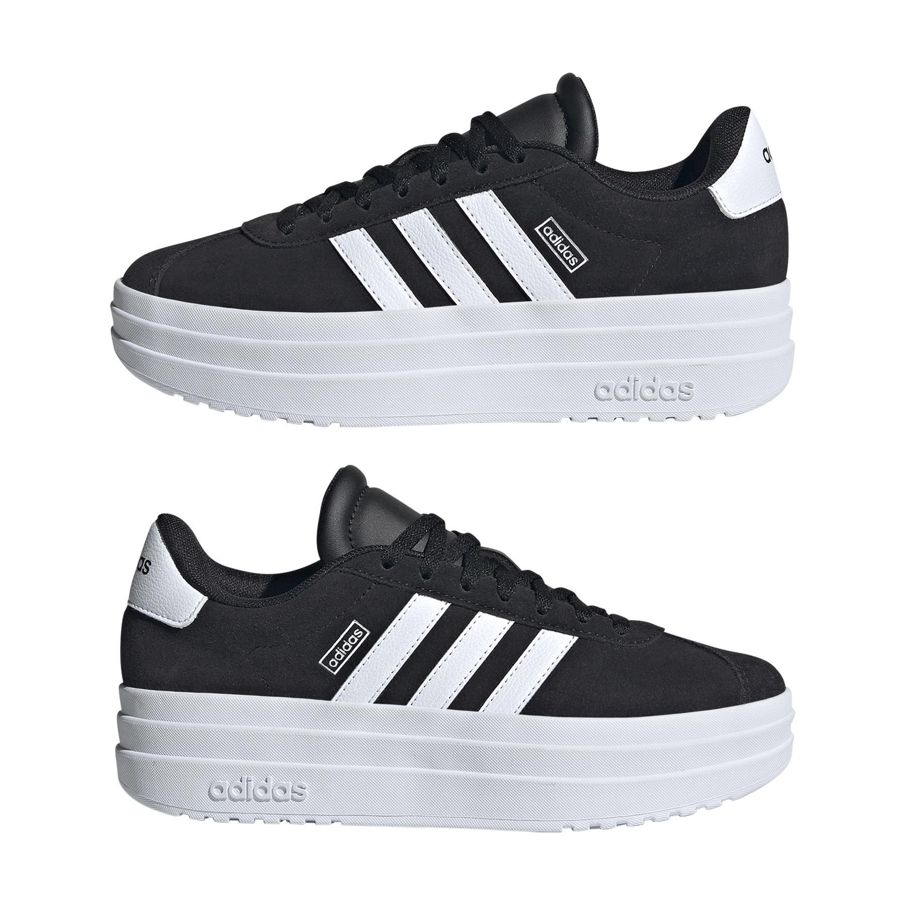 a/d/adidas_ih4777_10_footwear_photography_mirrored_pair_view_white.jpg