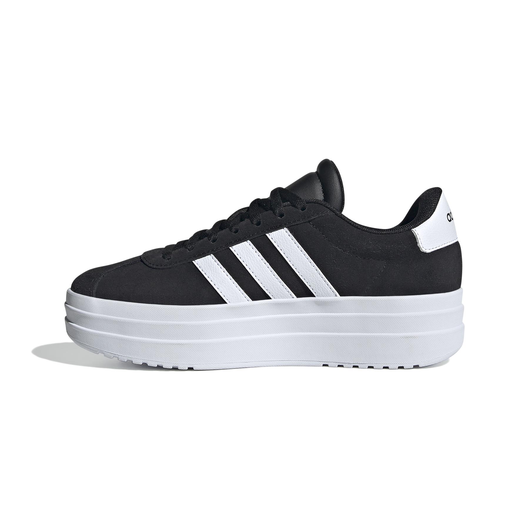 a/d/adidas_ih4777_5_footwear_photography_side_medial_center_view_white.jpg
