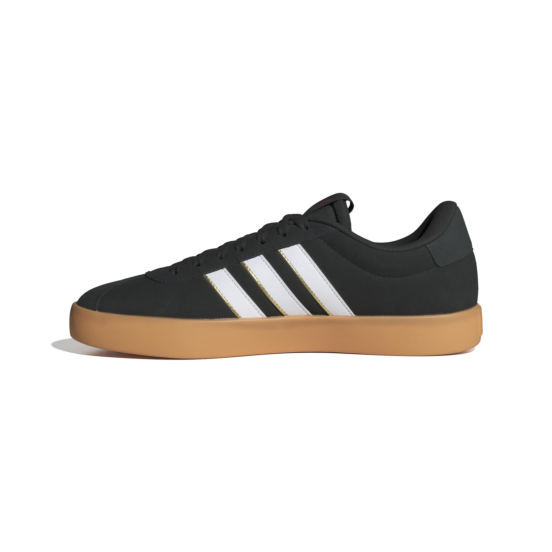 a/d/adidas_ih4789_5_footwear_photography_side_medial_center_view_white.jpg