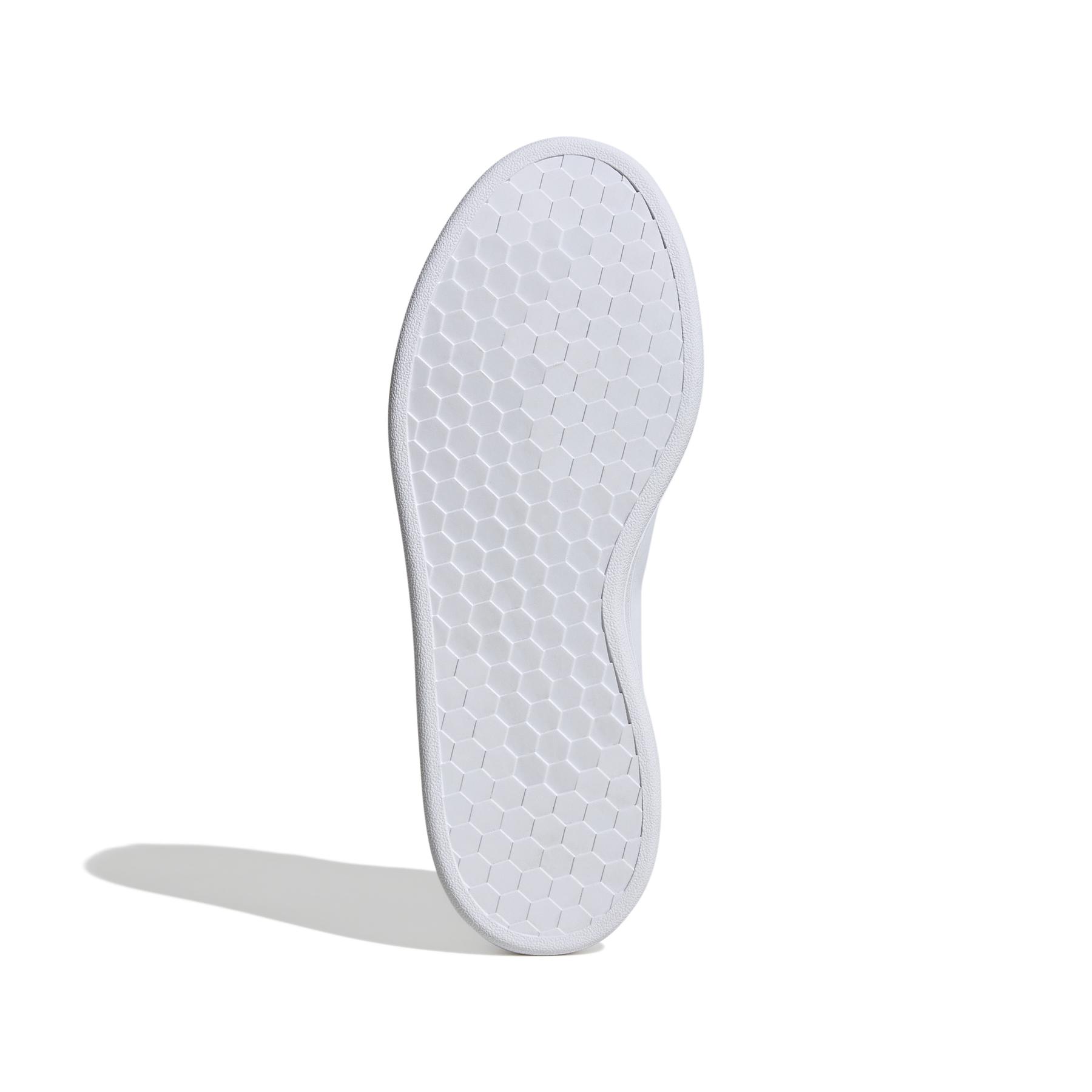 a/d/adidas_ih4899_4_footwear_photography_bottom_view_white.jpg