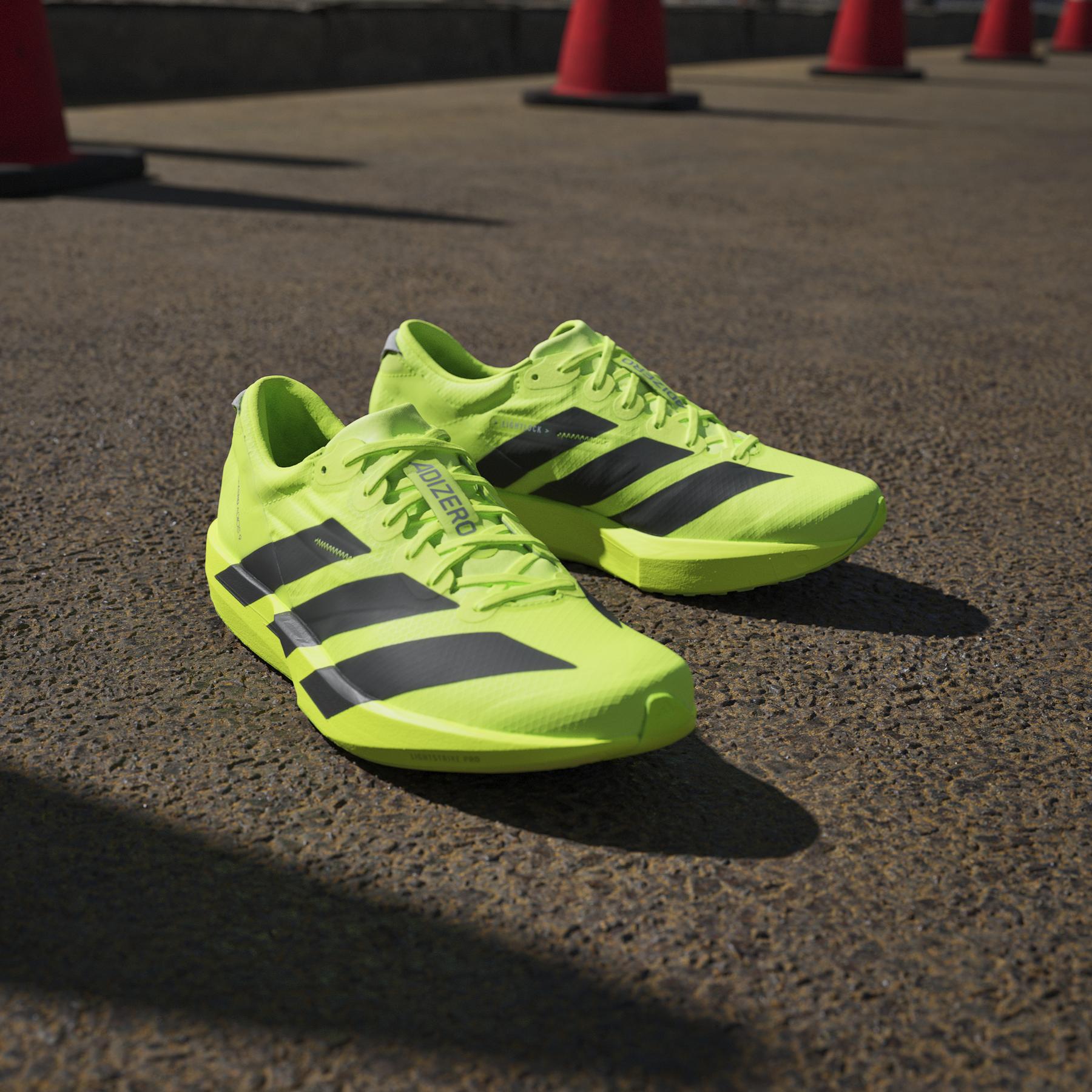 a/d/adidas_ih5067_luclem-cblack-halsil_17.jpg