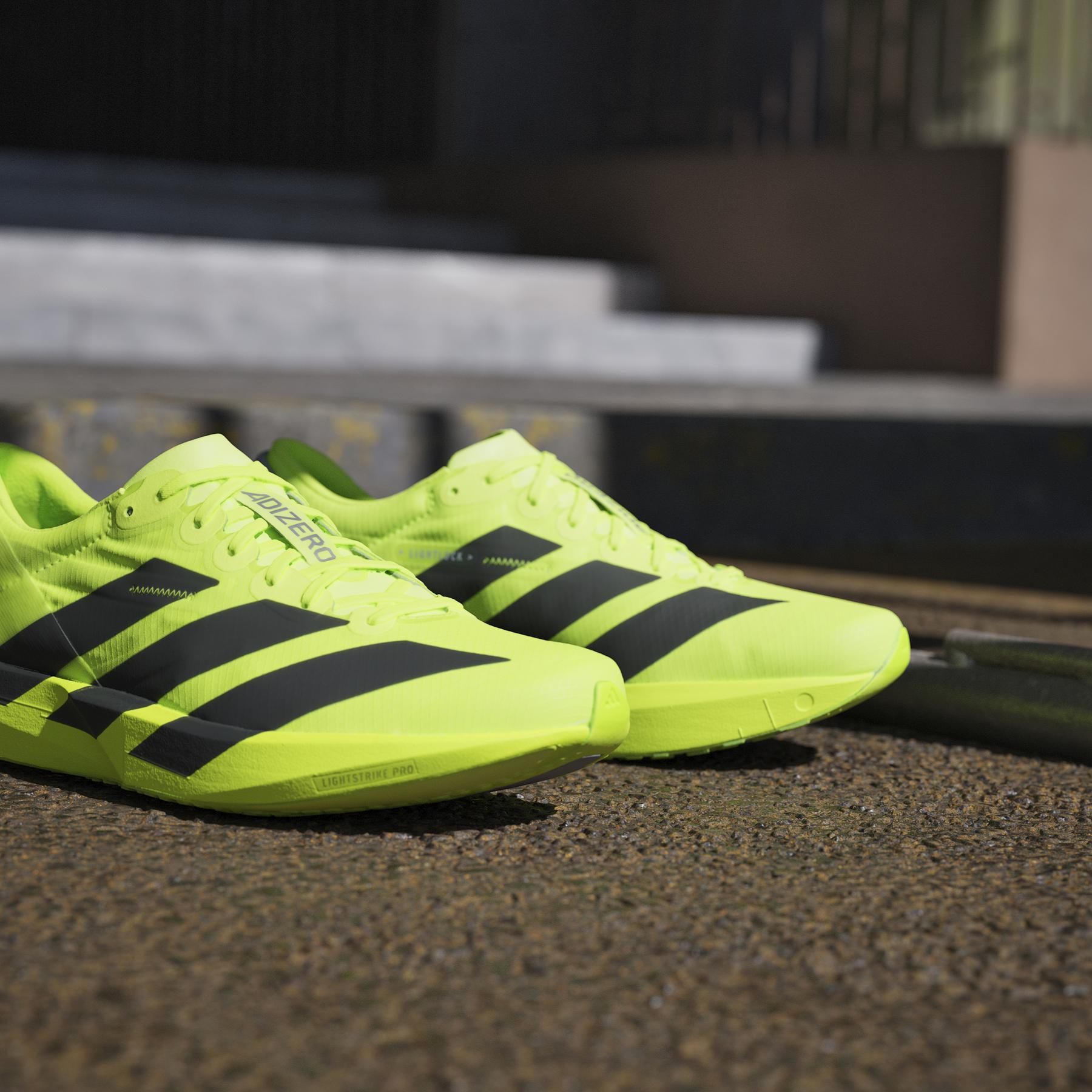 a/d/adidas_ih5067_luclem-cblack-halsil_18.jpg