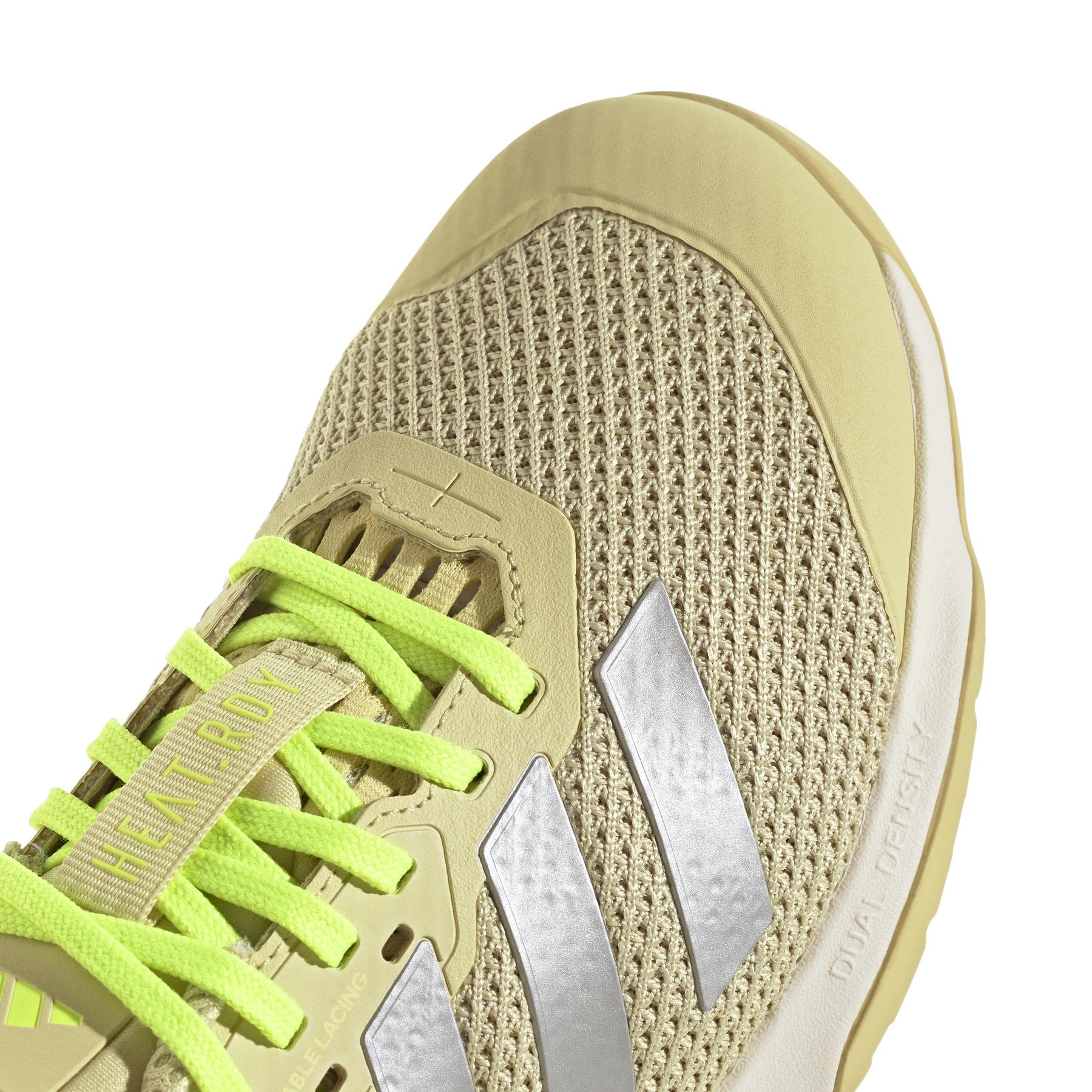 product/a/d/adidas_ih5246_9_footwear_photography_detail_view_2_white-nw091625.jpg