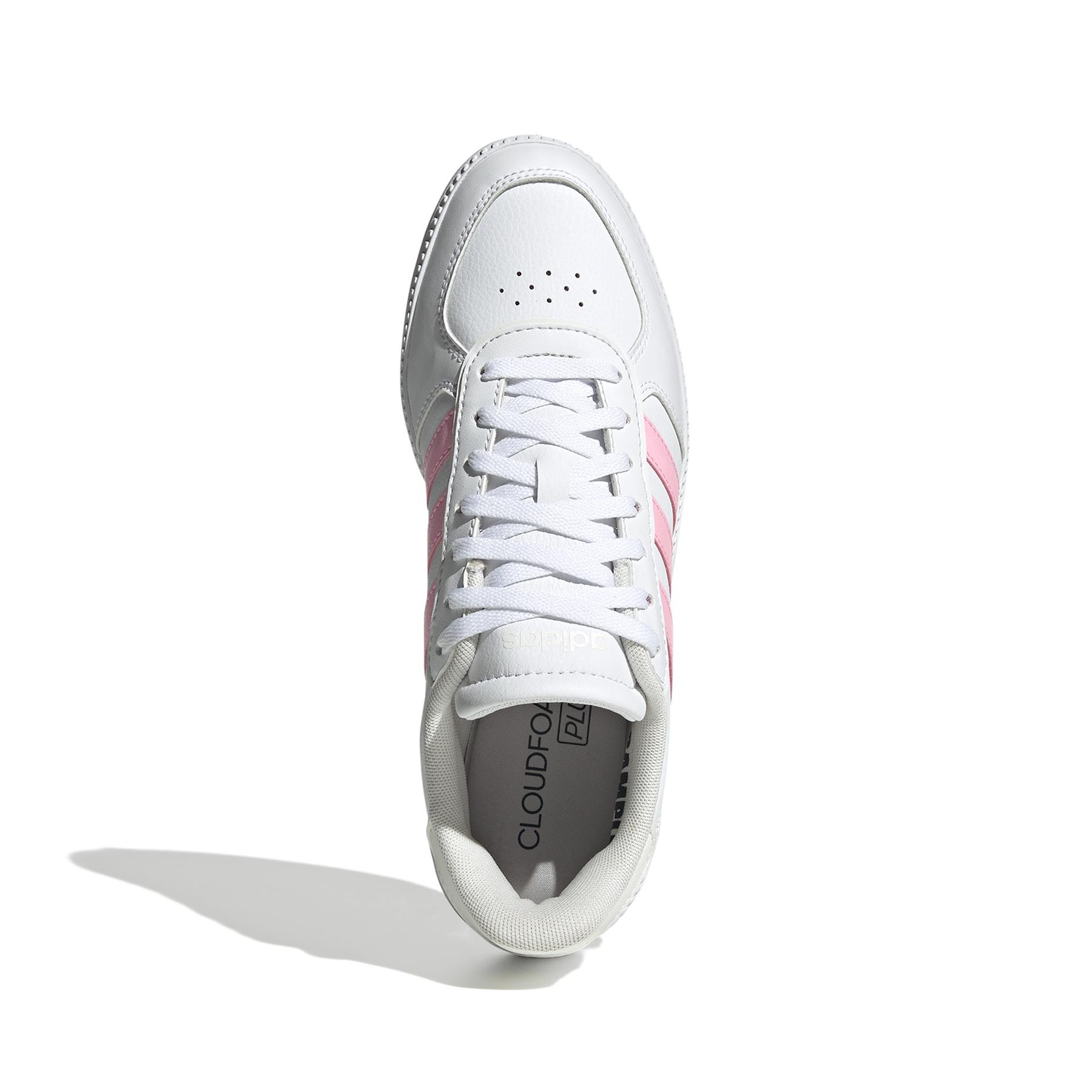 a/d/adidas_ih5421_3_footwear_photography_top_portrait_view_white.jpg
