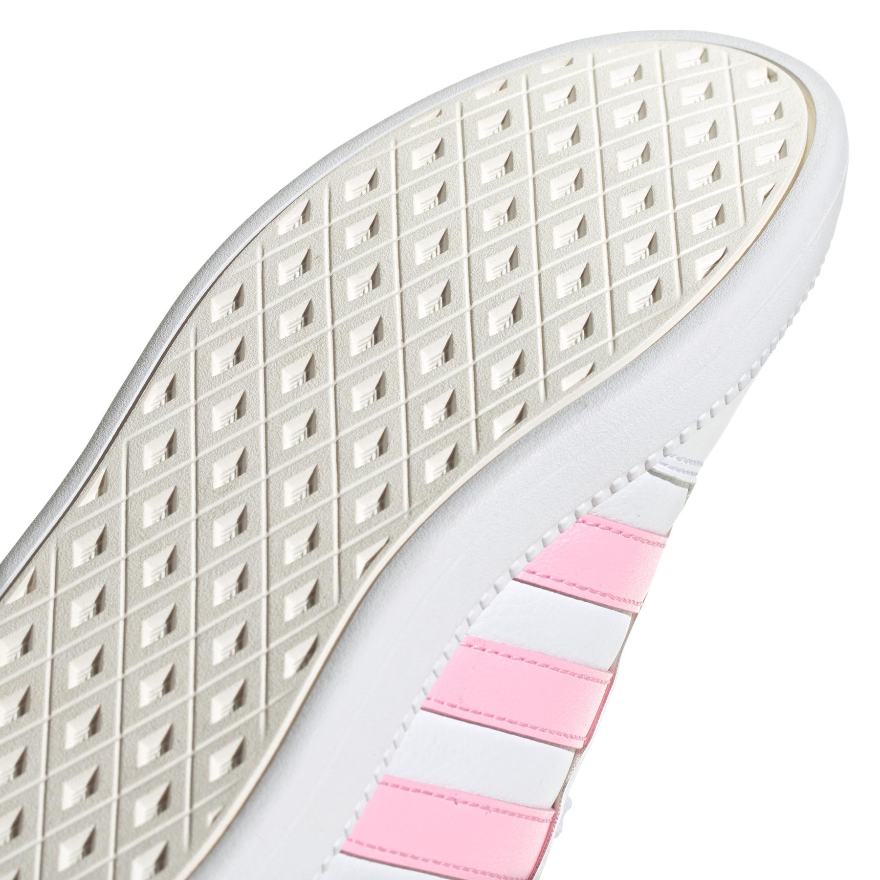a/d/adidas_ih5421_9_footwear_photography_detail_view_2_white.jpg