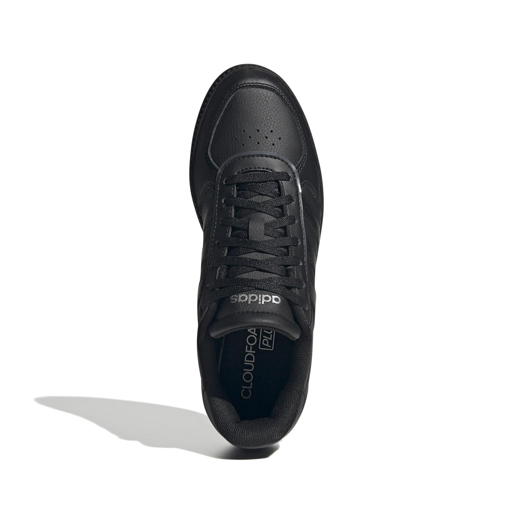 a/d/adidas_ih5422_3_footwear_photography_top_portrait_view_white.jpg