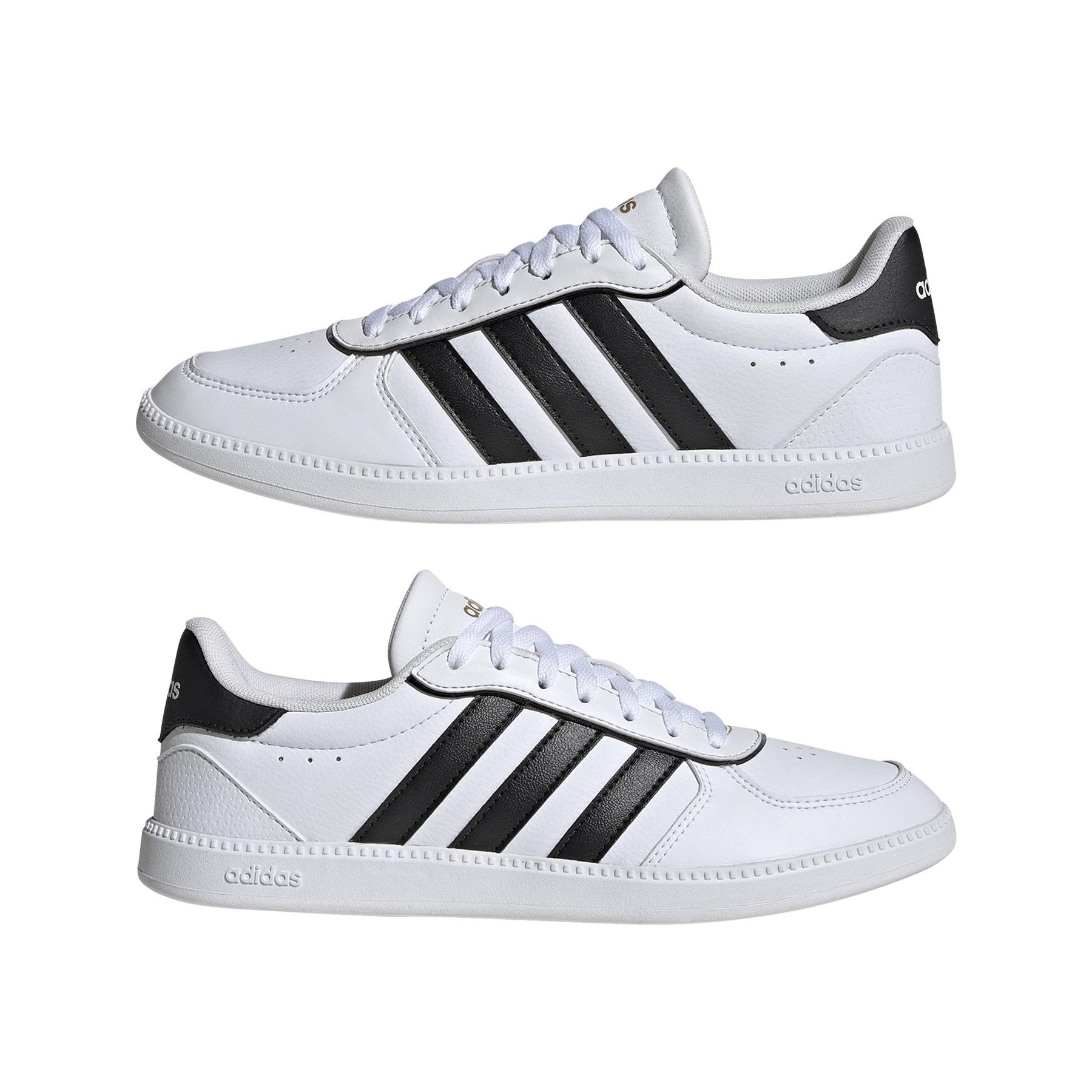 a/d/adidas_ih5426_10_footwear_photography_mirrored_pair_view_white.jpg