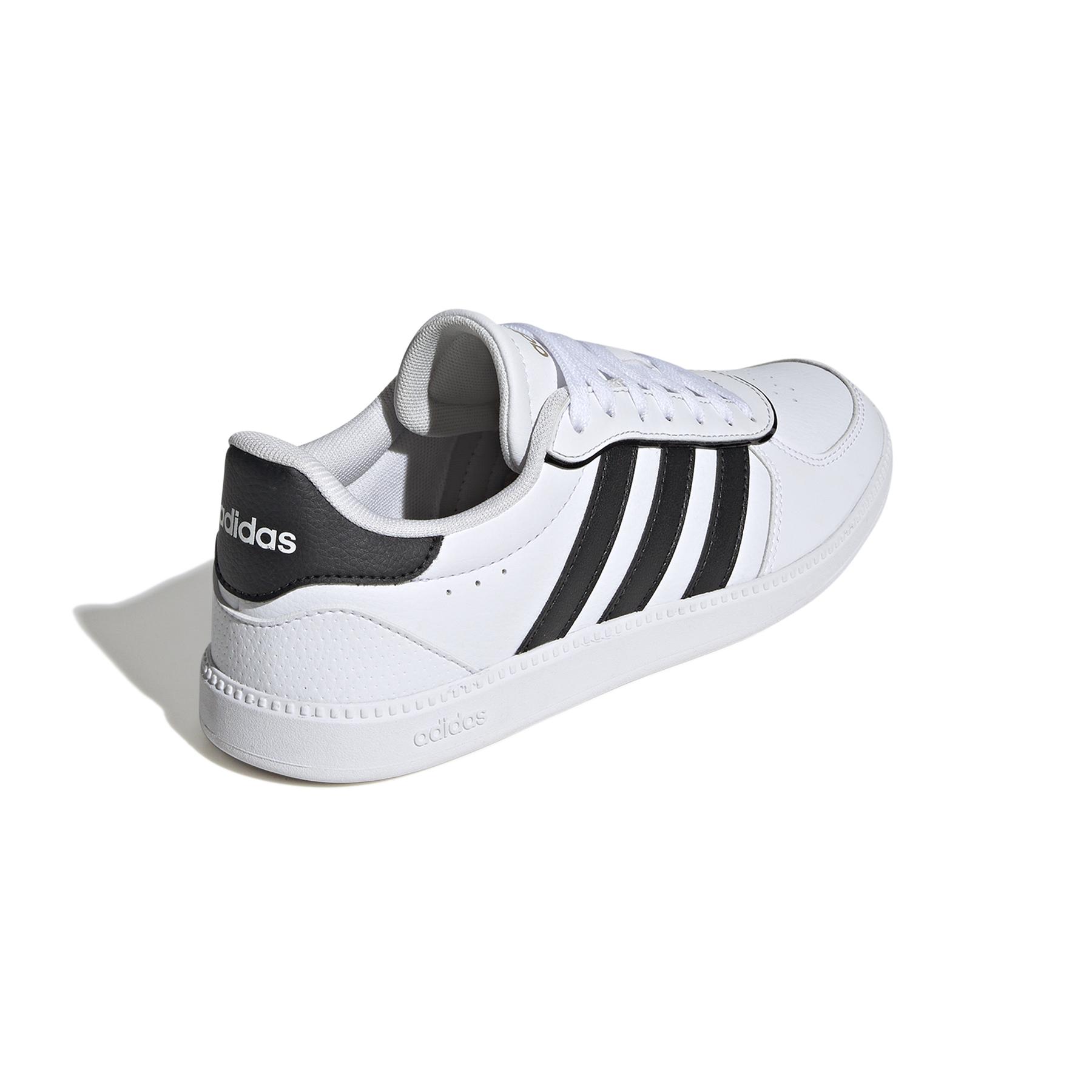 a/d/adidas_ih5426_7_footwear_photography_back_lateral_top_view_white.jpg