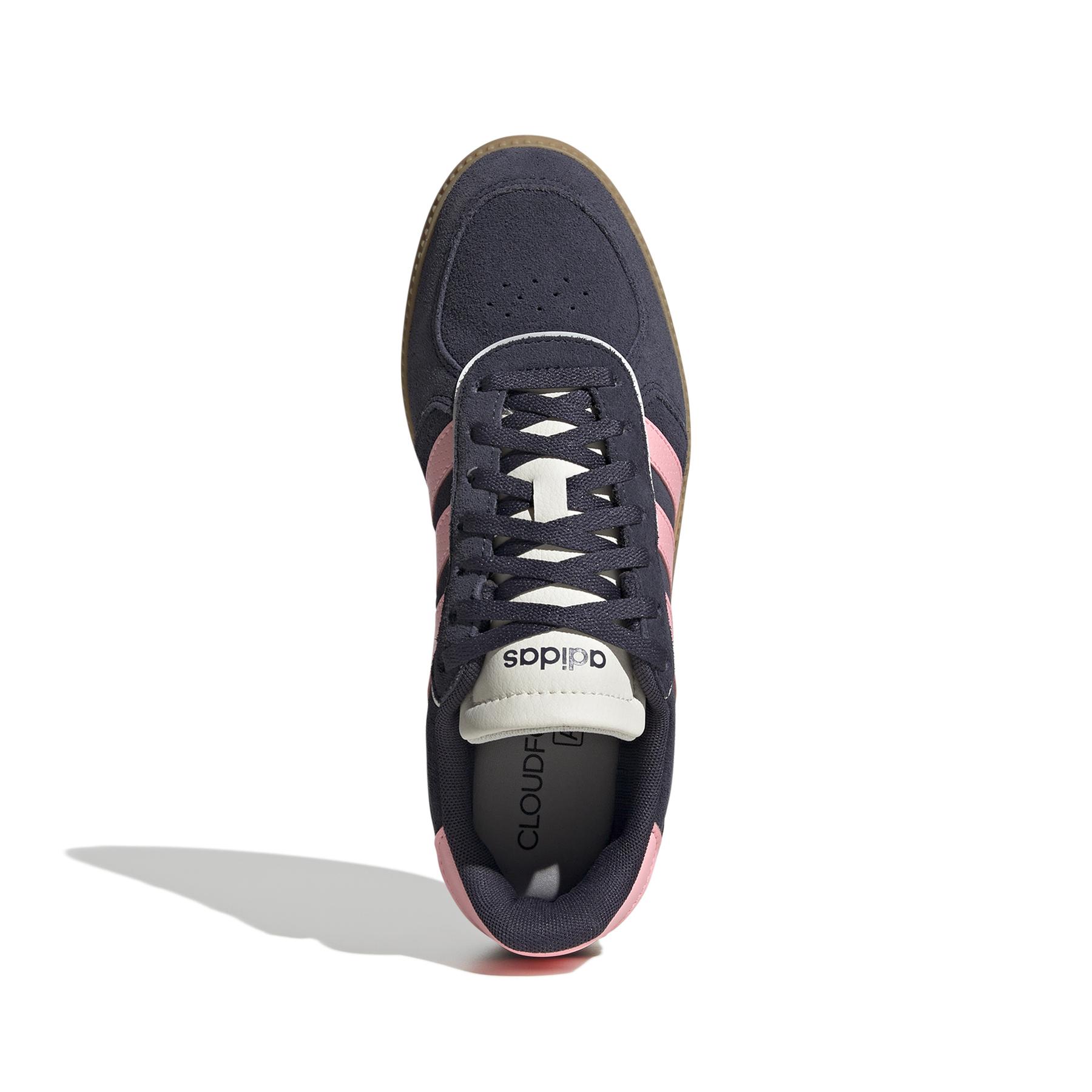 a/d/adidas_ih5467_3_footwear_photography_top_portrait_view_whiterep2.jpg