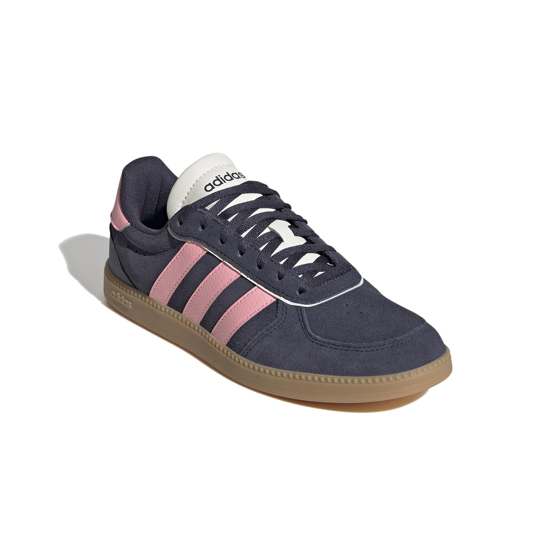a/d/adidas_ih5467_6_footwear_photography_front_lateral_top_view_whiterep2.jpg