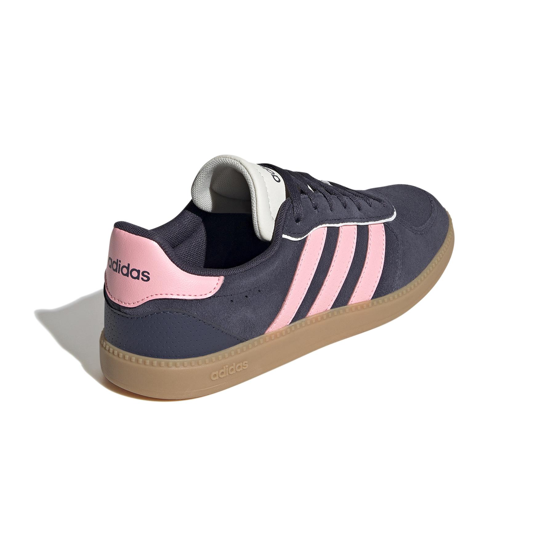 a/d/adidas_ih5467_7_footwear_photography_back_lateral_top_view_whiterep2.jpg