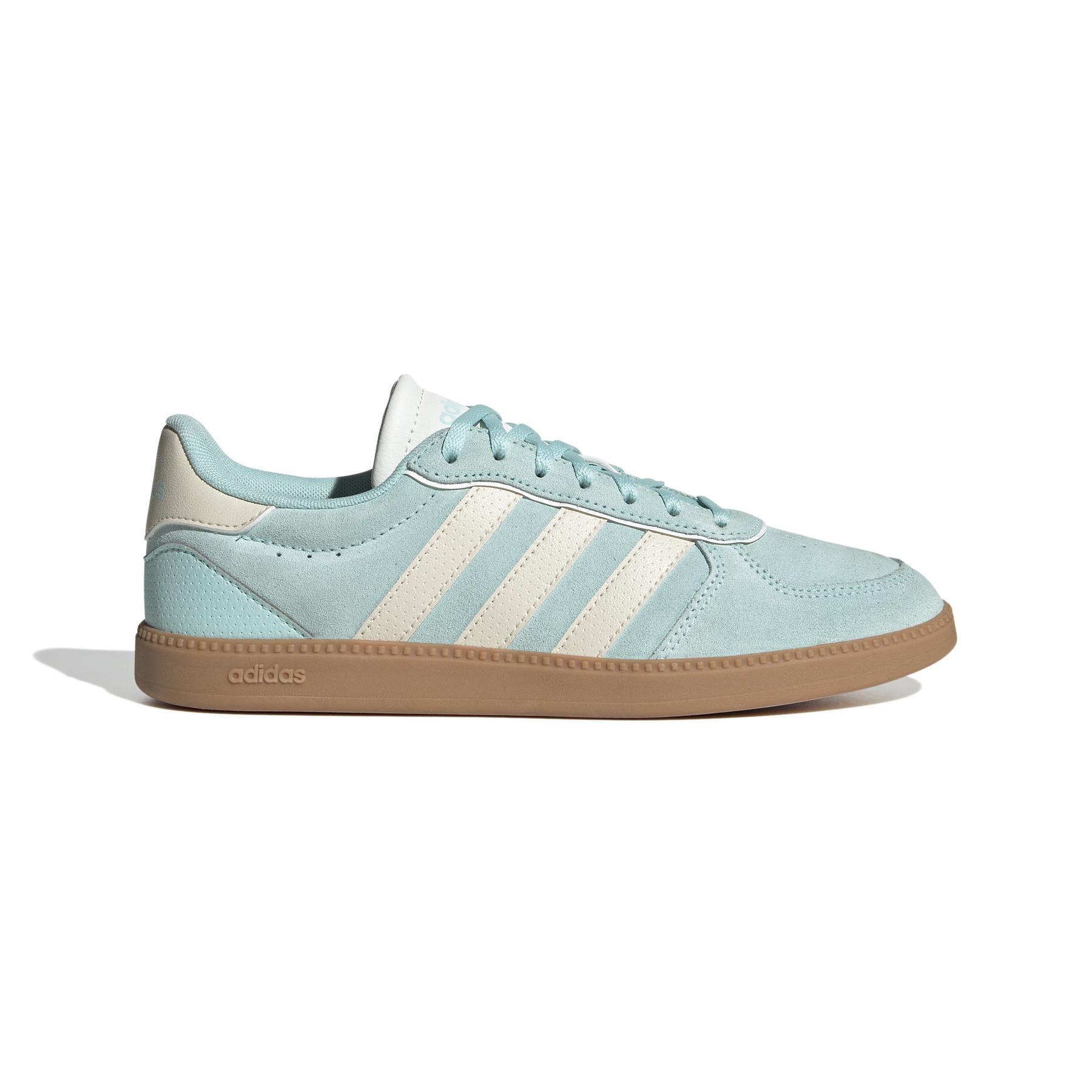 a/d/adidas_ih5469_1_footwear_photography_side_lateral_center_view_white.jpg