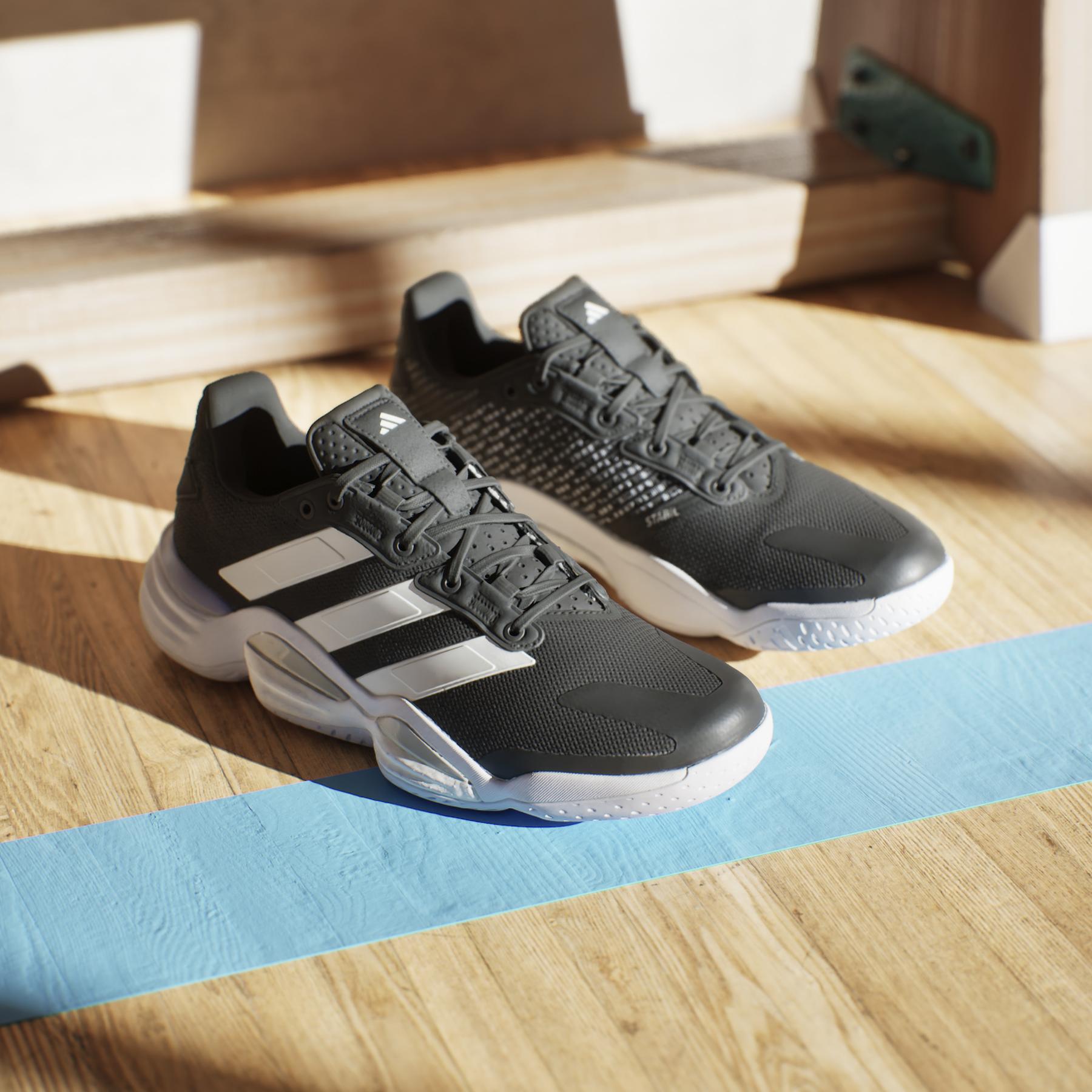 a/d/adidas_ih5556_18_footwear_photography_heromrktng_view_5.jpg