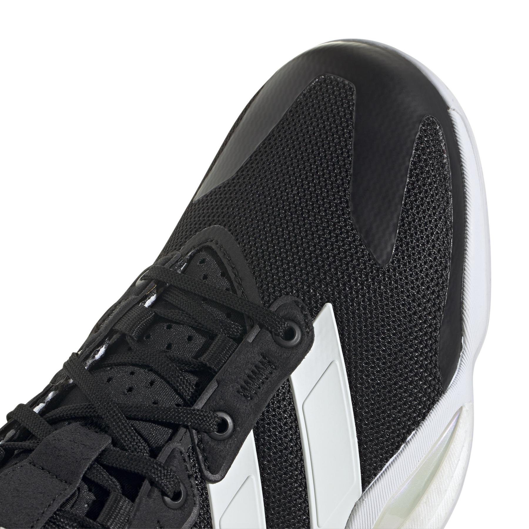 a/d/adidas_ih5556_9_footwear_photography_detail_view_2_white.jpg