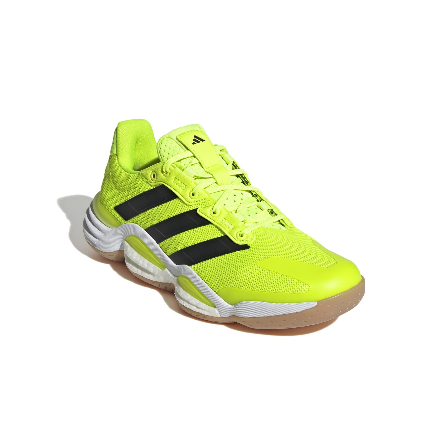 a/d/adidas_ih5557_6_footwear_photography_front_lateral_top_view_white.jpg