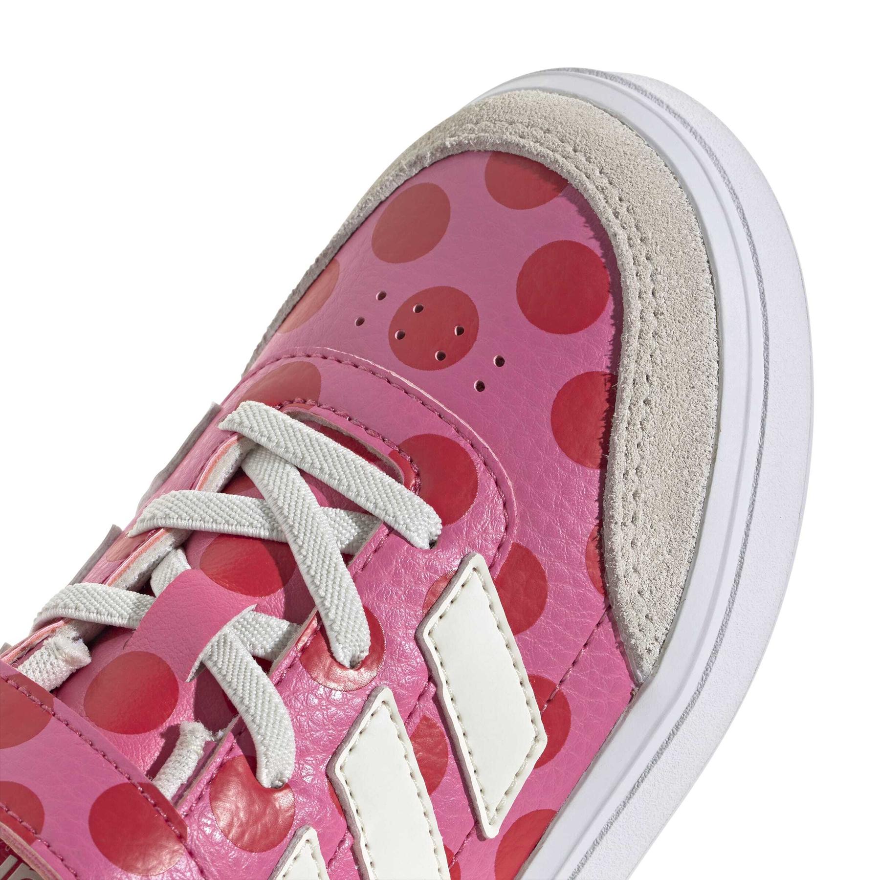 product/a/d/adidas_ih6286_9_footwear_photography_detail_view_2_white-nw091625.jpg