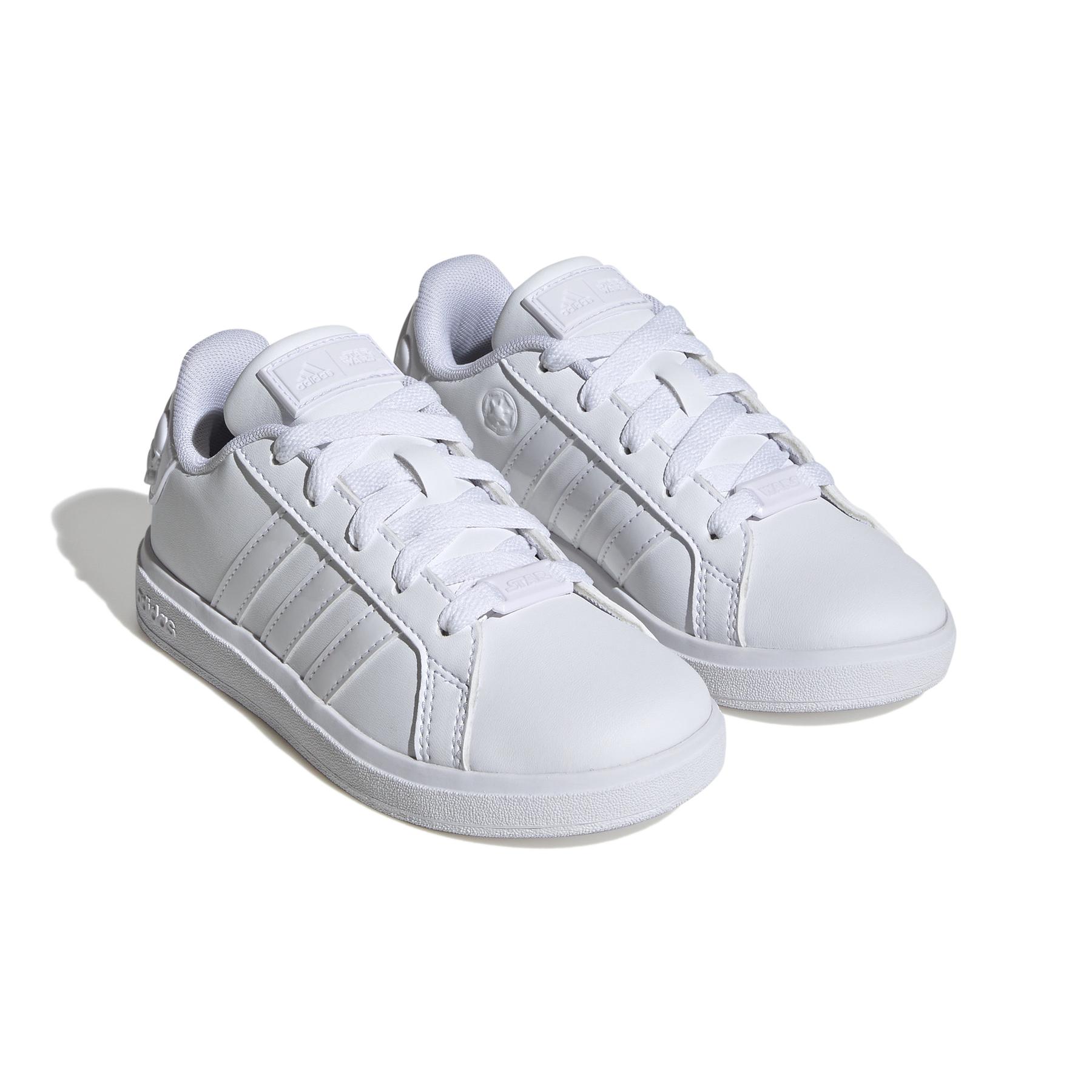 a/d/adidas_ih7532_10_footwear_photography_pair_view_white.jpg