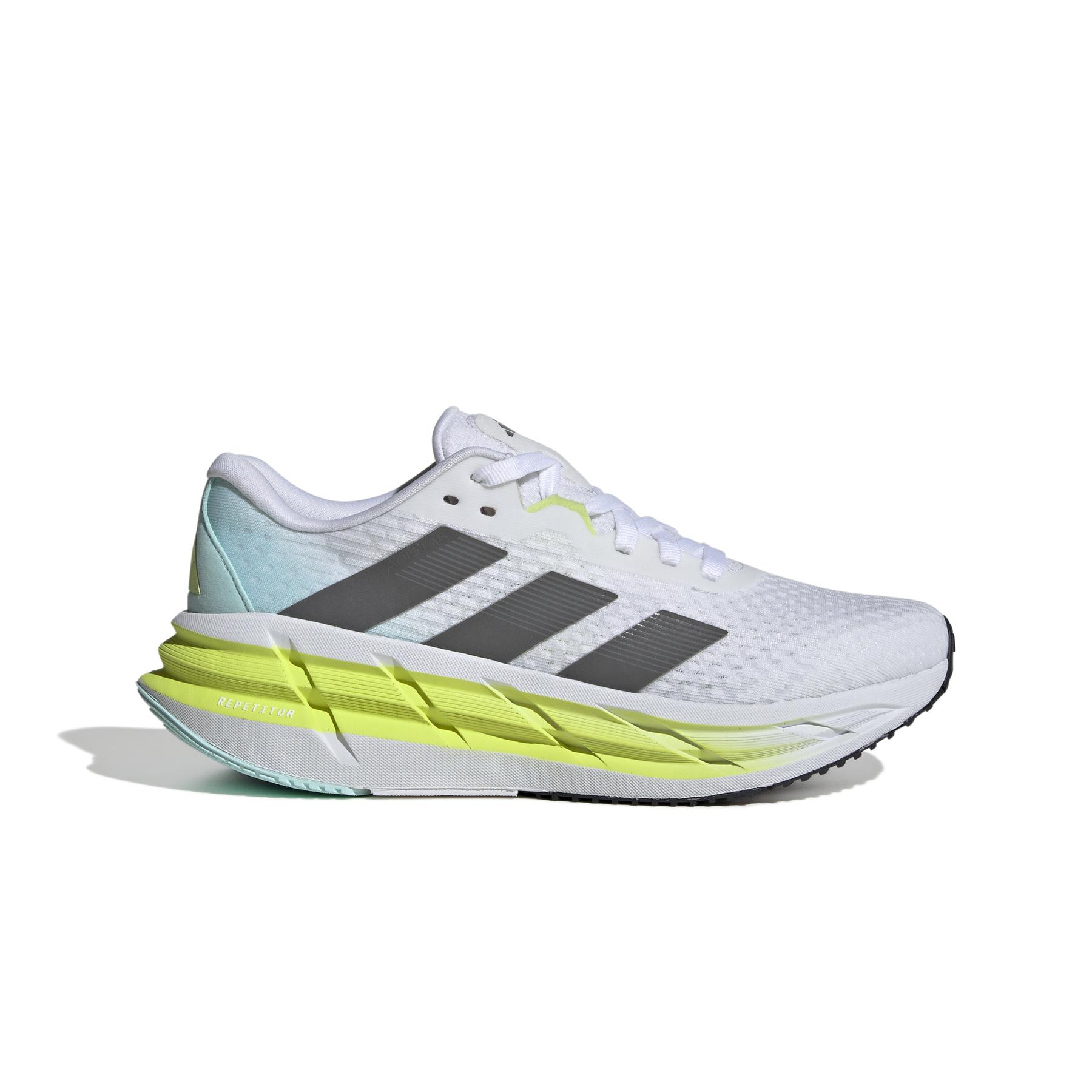 product/a/d/adidas_ih7651_1_footwear_photography_side_lateral_center_view_white.jpg