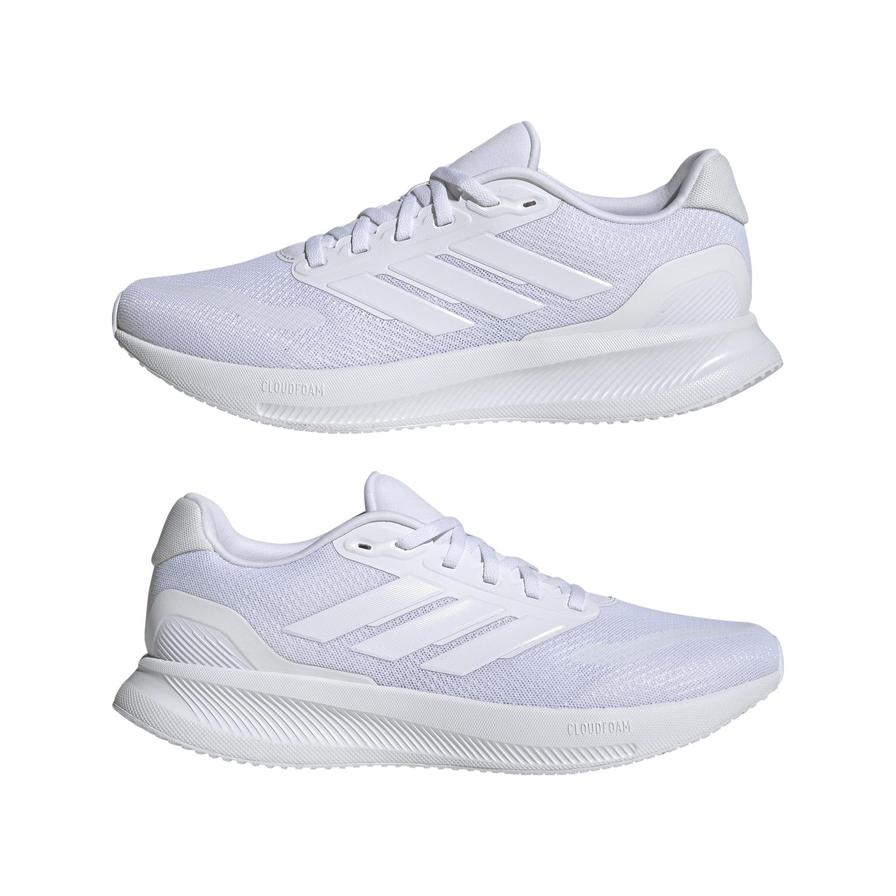 a/d/adidas_ih7757_10_footwear_photography_mirrored_pair_view_white.jpg