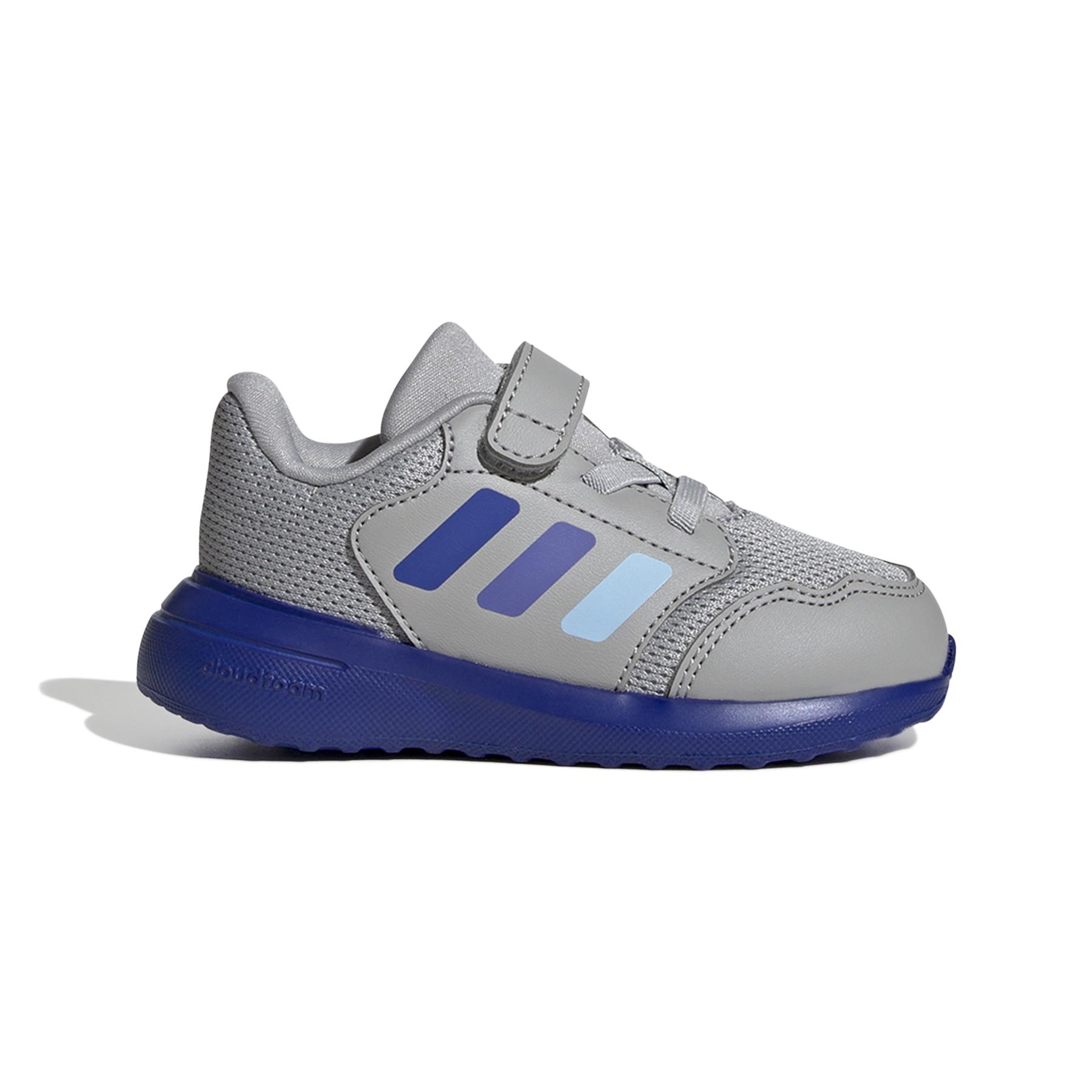 product/a/d/adidas_ih7782_1_footwear_photography_side_lateral_center_view_white.jpg