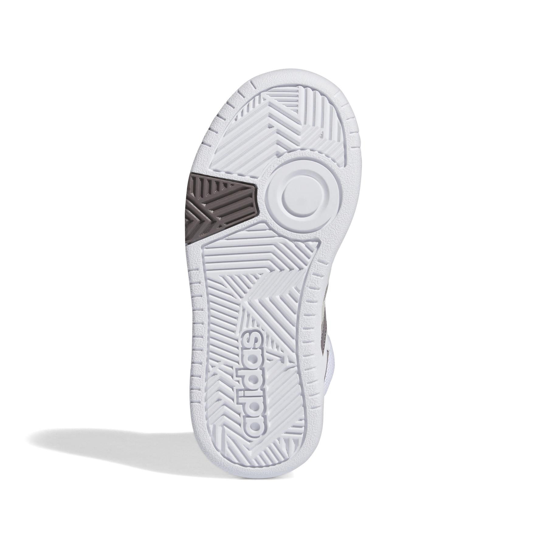a/d/adidas_ih7894_4_footwear_photography_bottom_view_white.jpg