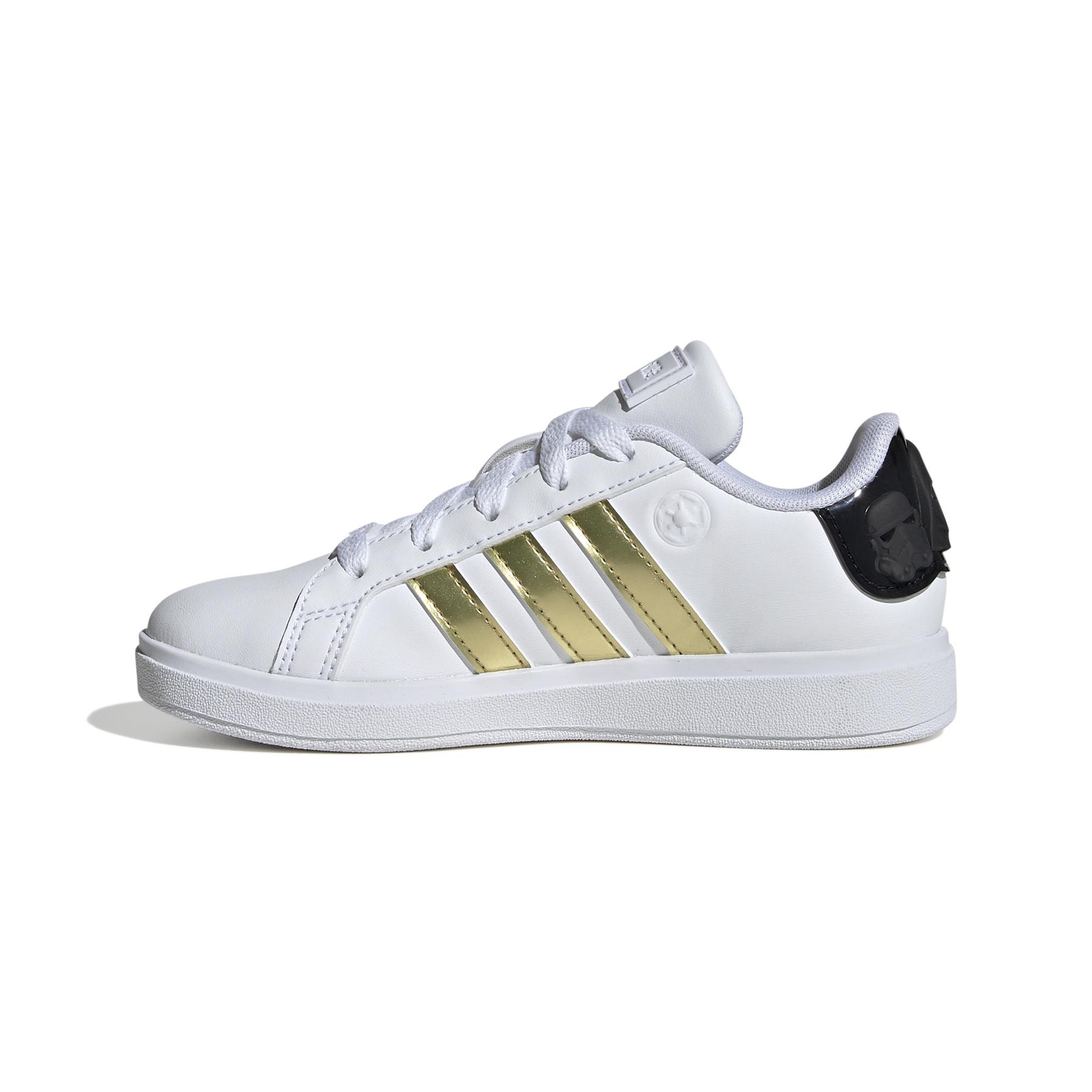 a/d/adidas_ih8034_5_footwear_photography_side_medial_center_view_white.jpg