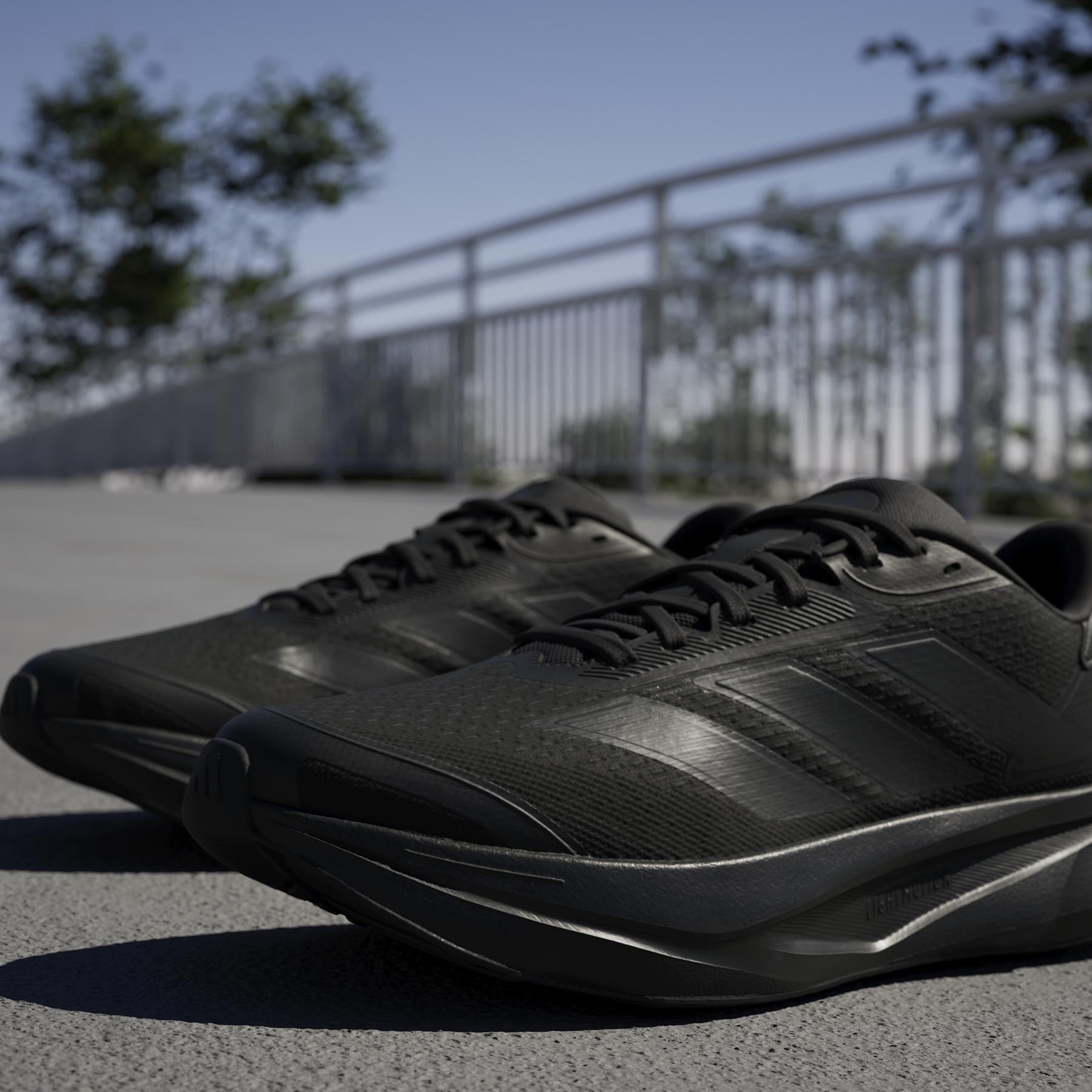 a/d/adidas_ih8217_22_footwear_photography_heromrktng_view_9.jpg