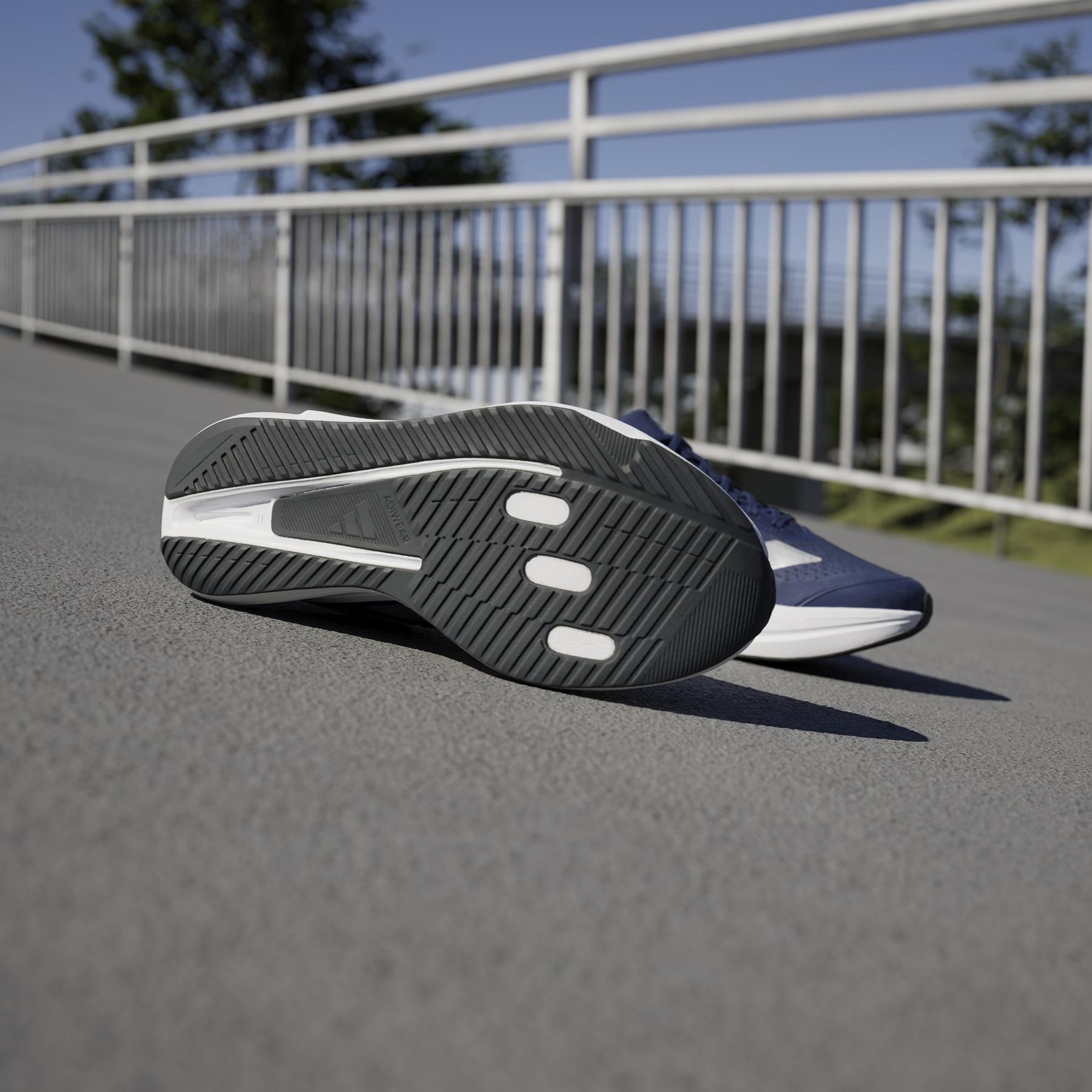 a/d/adidas_ih8221_17_footwear_photography_heromrktng_view_4.jpg