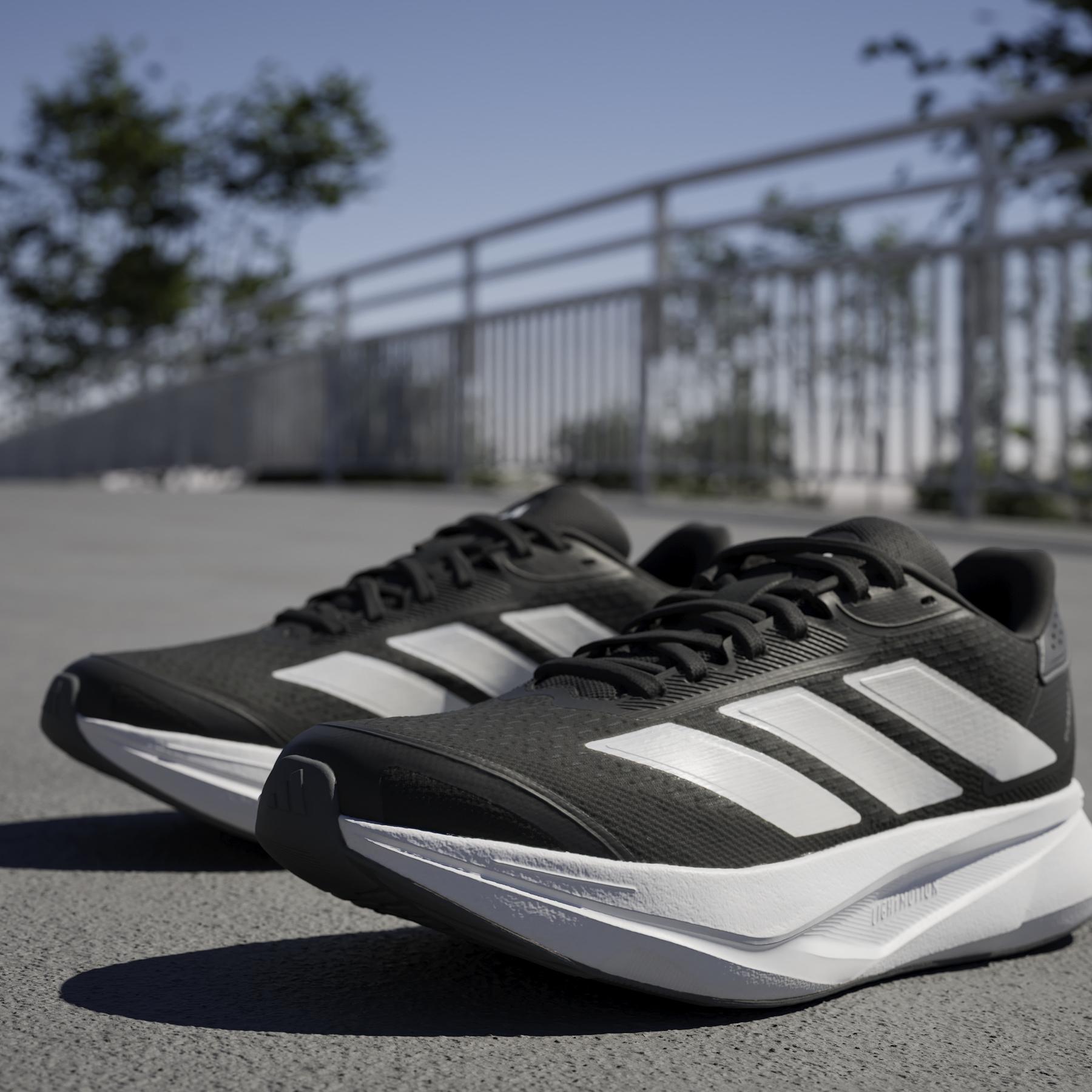 a/d/adidas_ih8225_22_footwear_photography_heromrktng_view_9.jpg