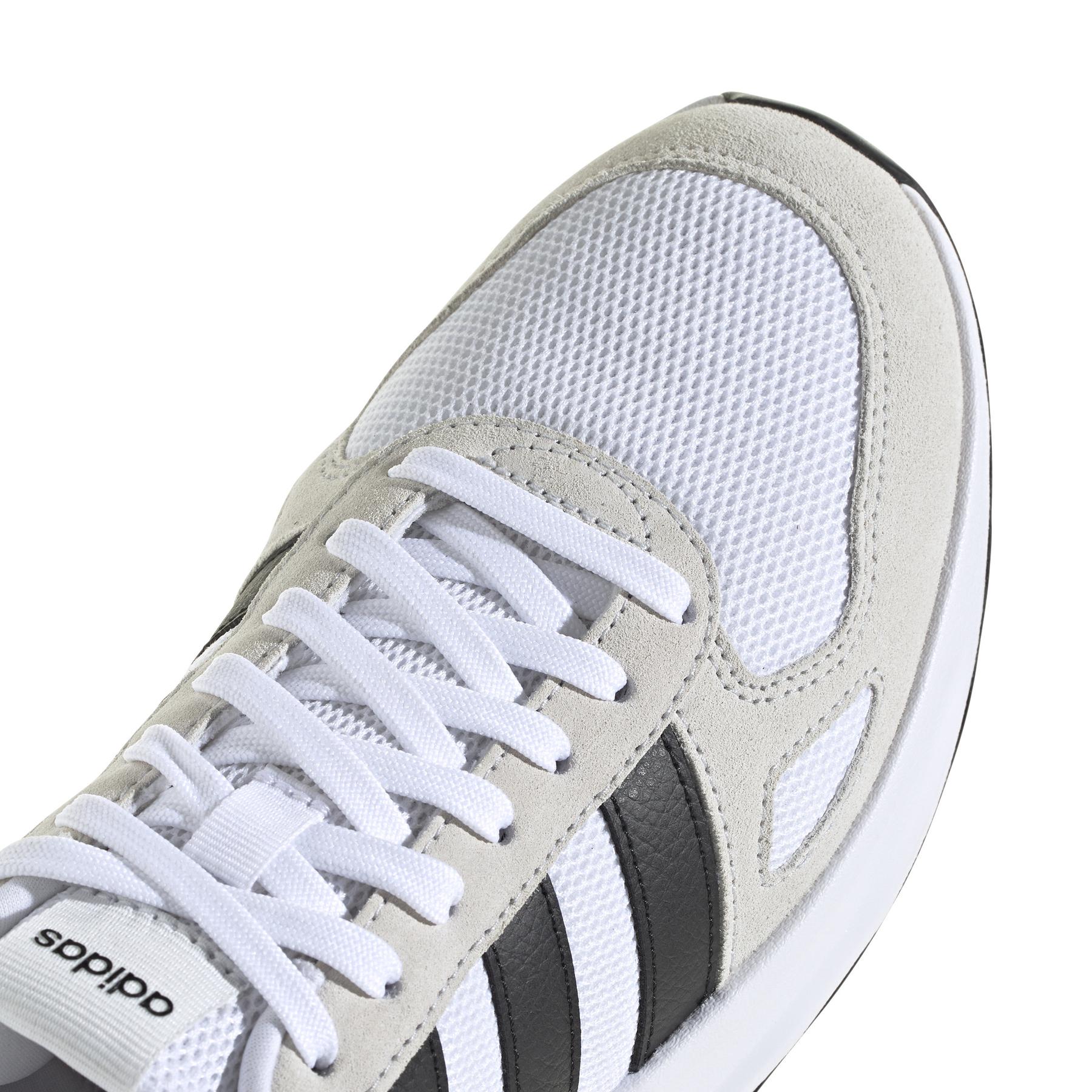 product/a/d/adidas_ih8612_9_footwear_photography_detail_view_2_white.jpg
