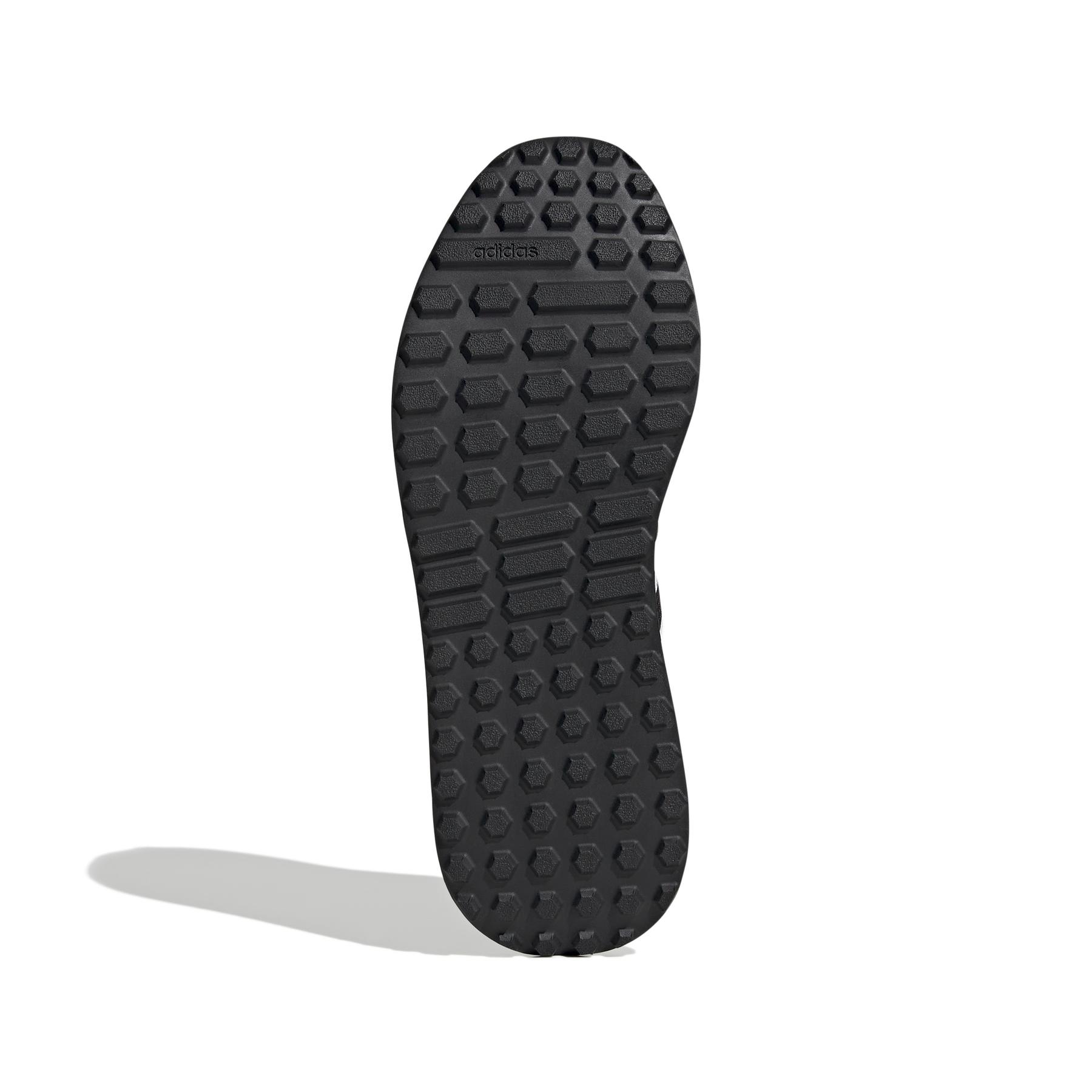 product/a/d/adidas_ih8613_4_footwear_photography_bottom_view_white.jpg
