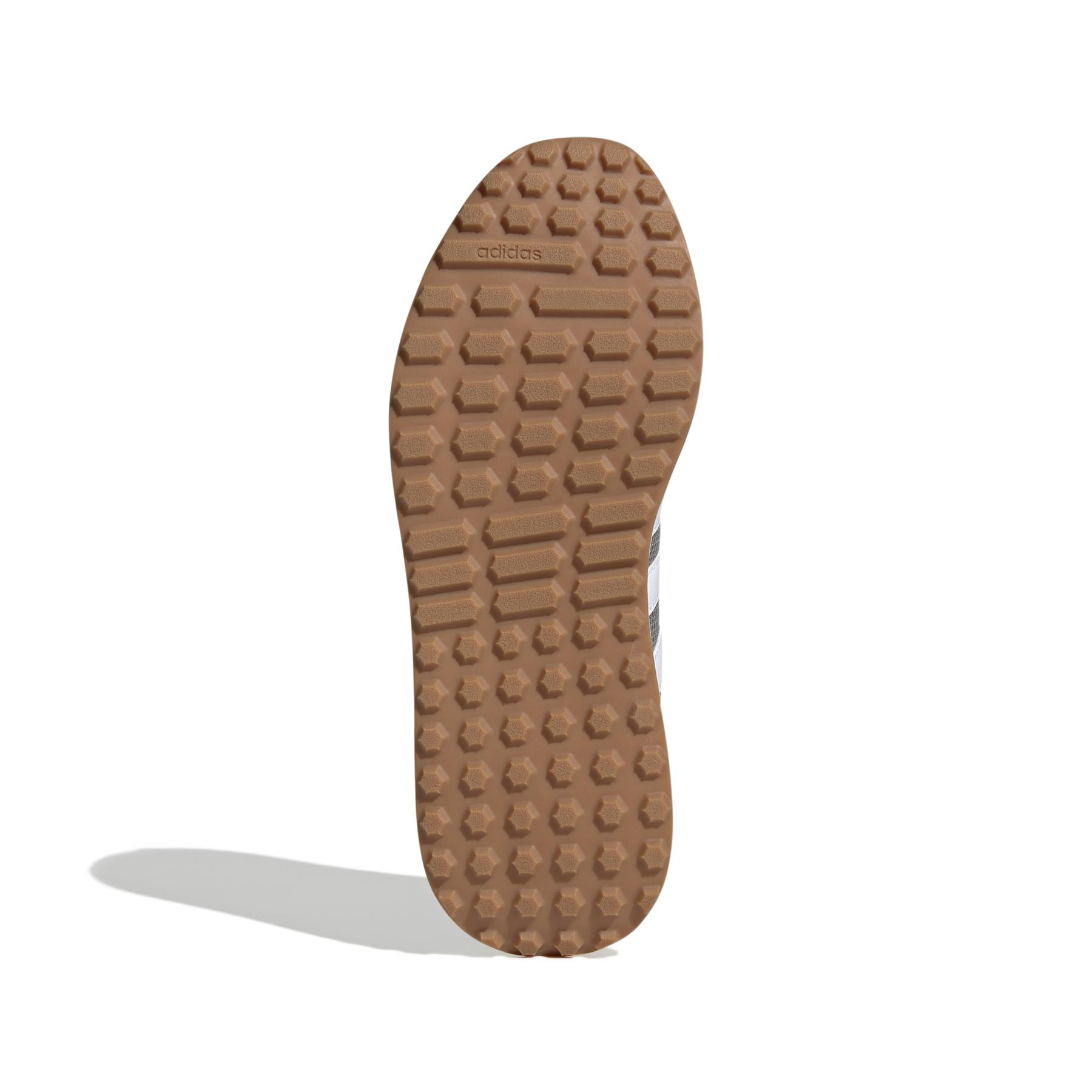 product/a/d/adidas_ih8615_4_footwear_photography_bottom_view_white.jpg