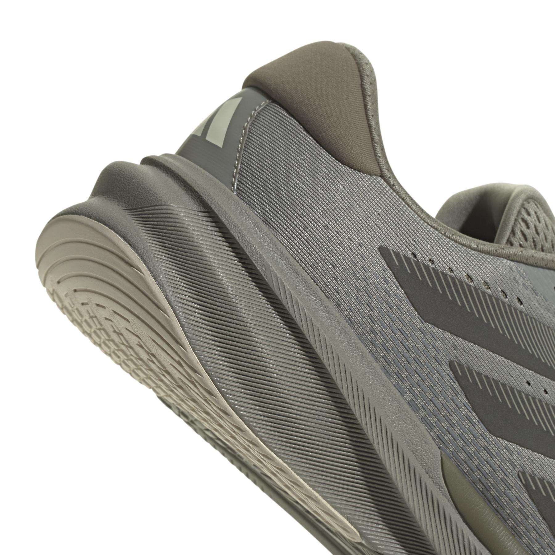 product/a/d/adidas_ih8646_silpeb-olistr-alumin_8.jpg