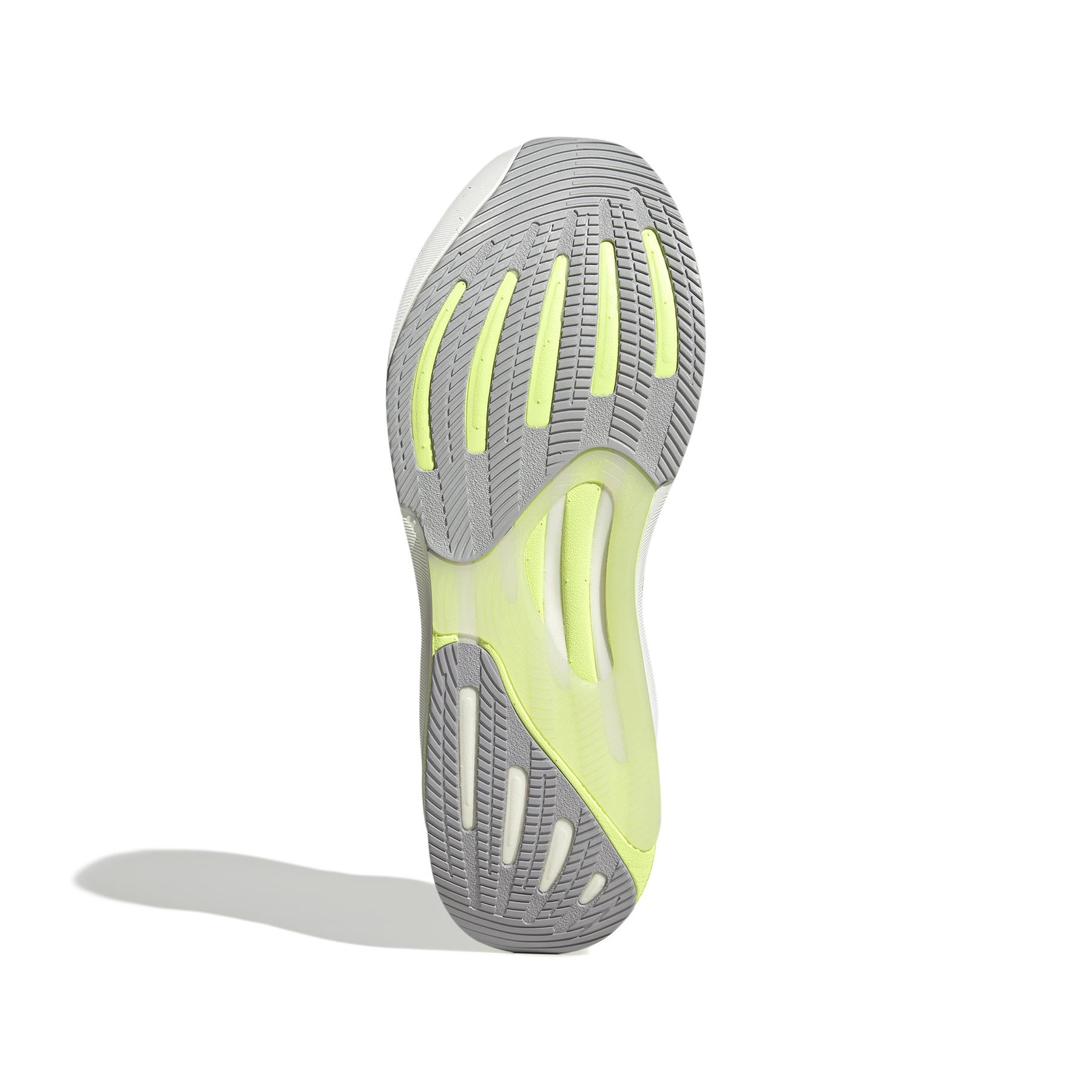 a/d/adidas_ih8708_4_footwear_photography_bottom_view_white.jpg