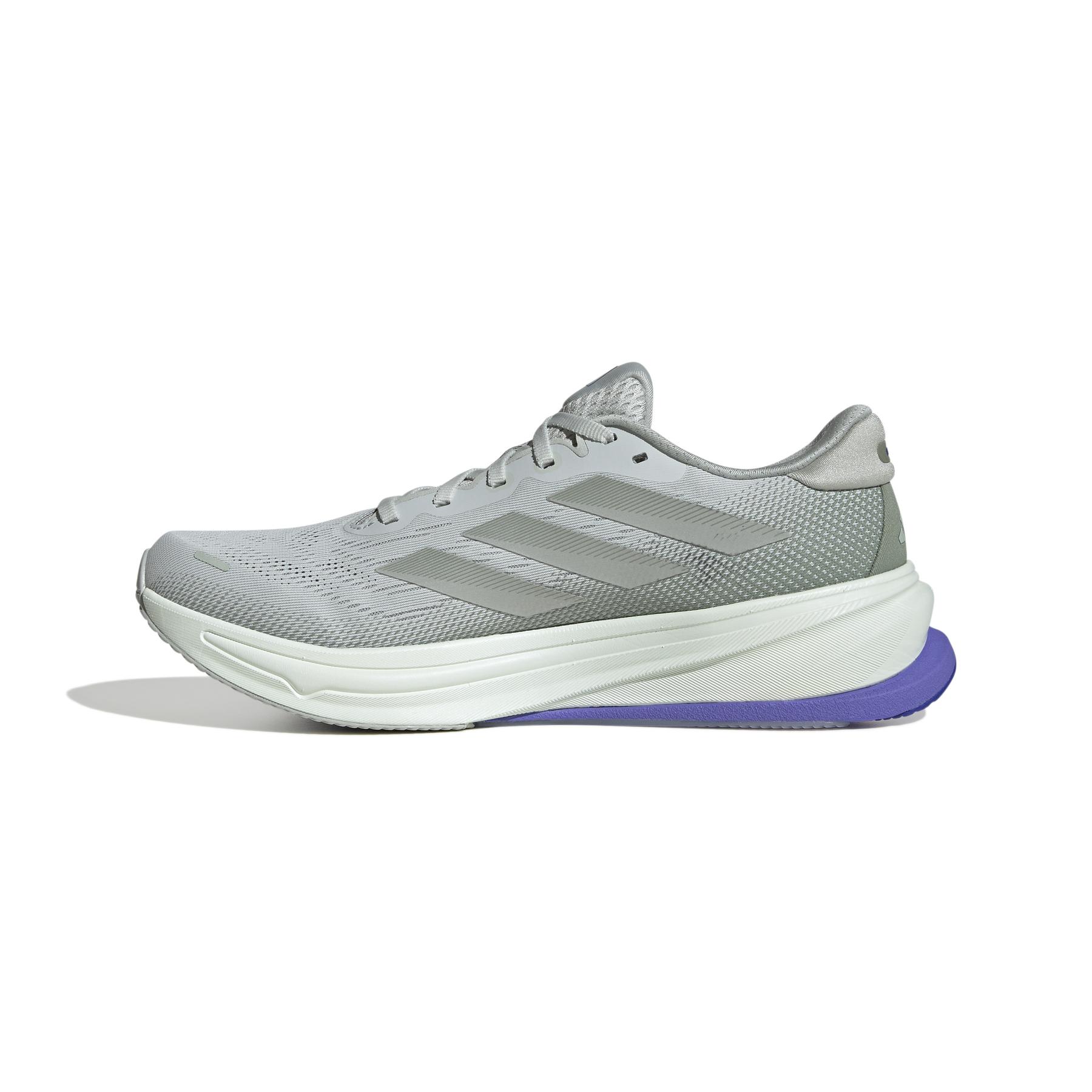 product/a/d/adidas_ih8709_5_footwear_photography_side_medial_center_view_white-nw091625.jpg