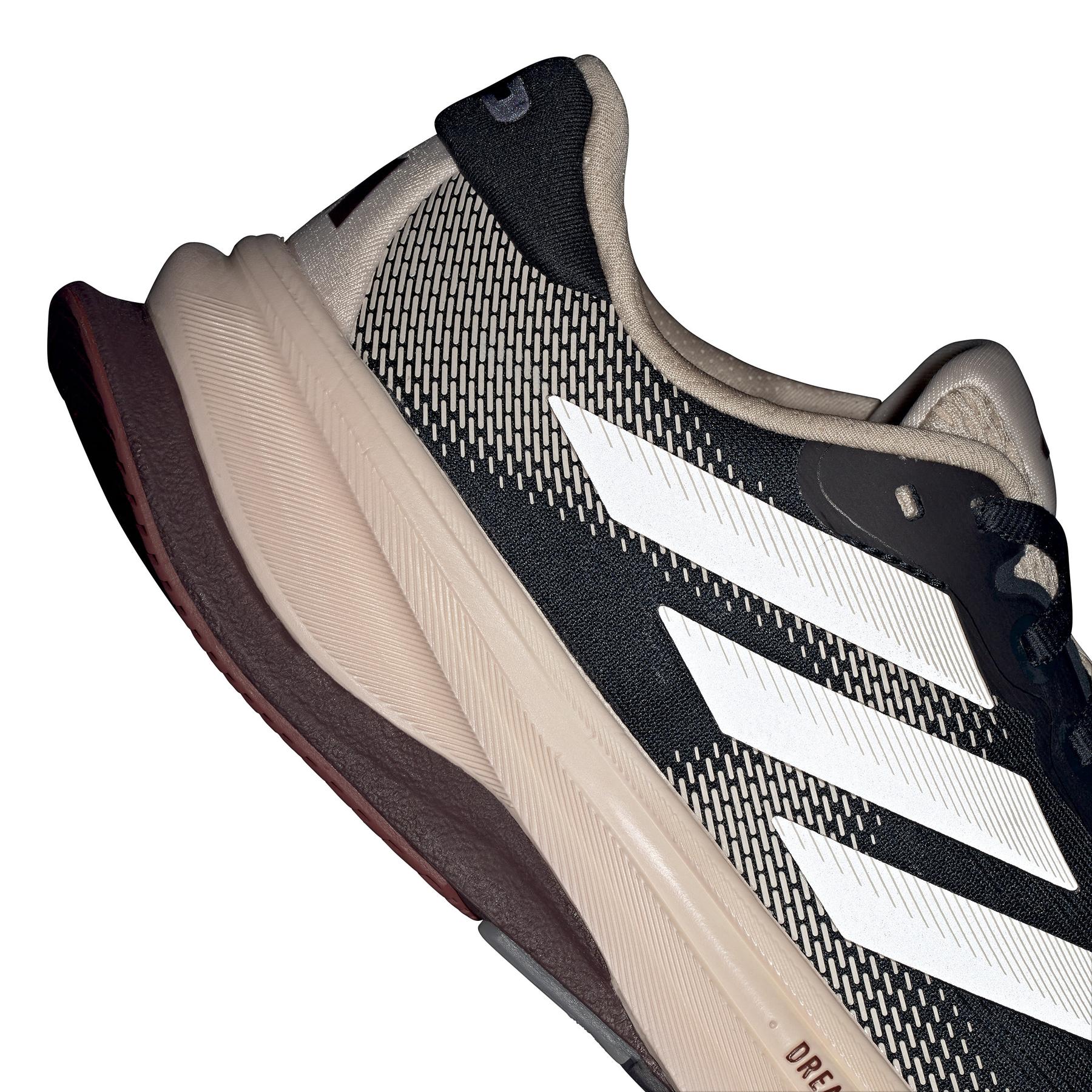 product/a/d/adidas_ih8714_13_footwear_photography_reflective_detail_white-nw091625.jpg