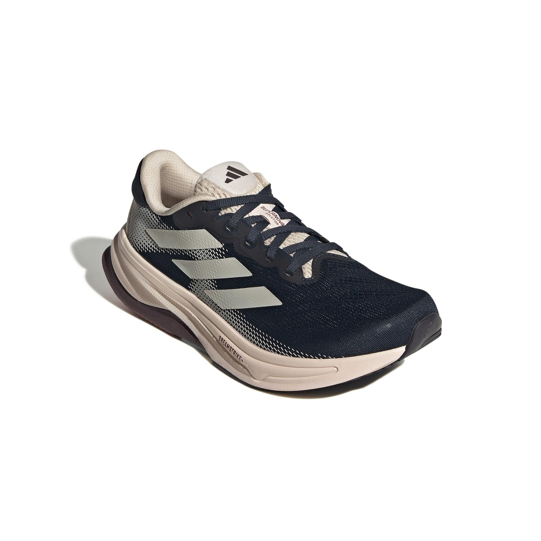 product/a/d/adidas_ih8714_6_footwear_photography_front_lateral_top_view_white-nw091625.jpg