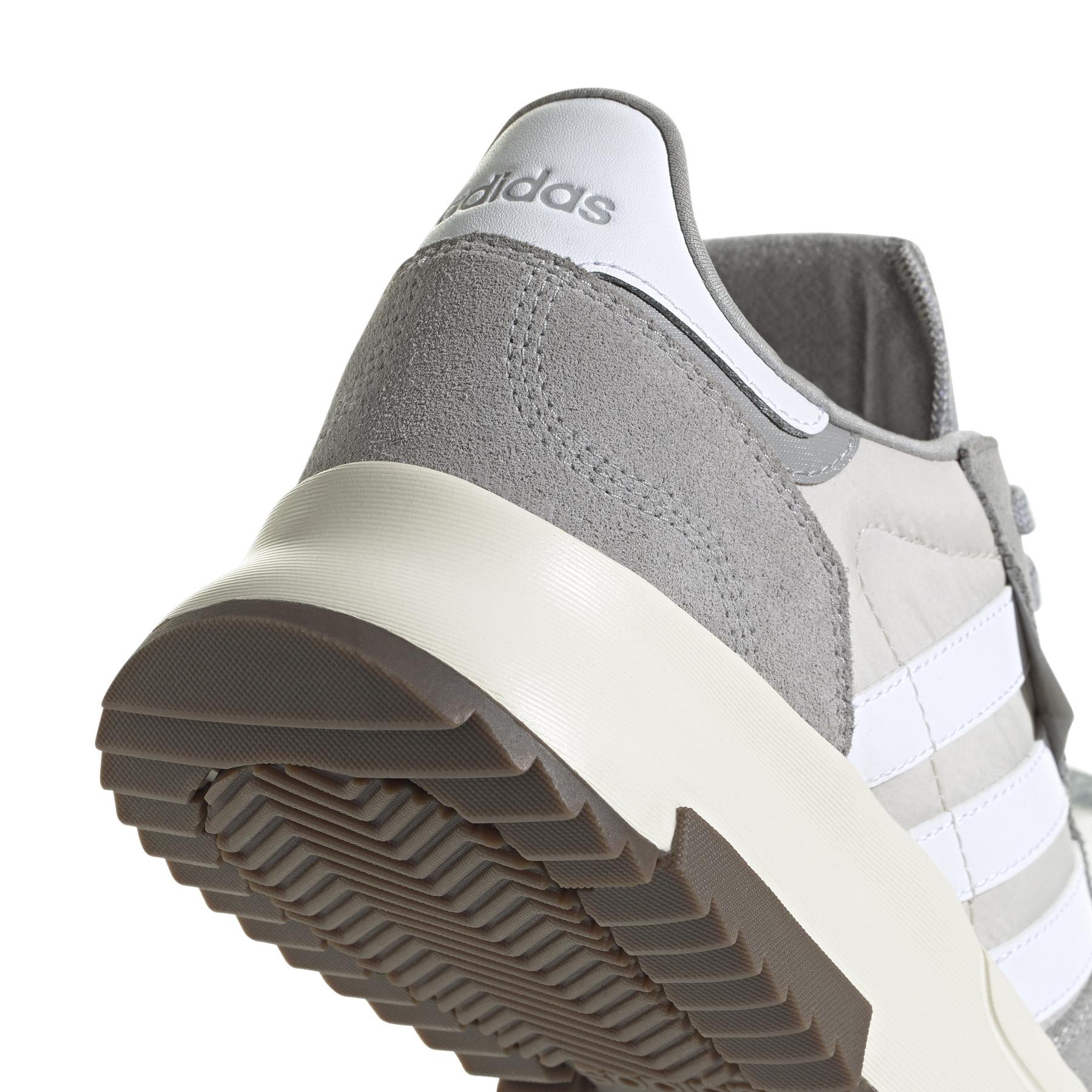 product/a/d/adidas_ih8837_9_footwear_photography_detail_view_2_white.jpg