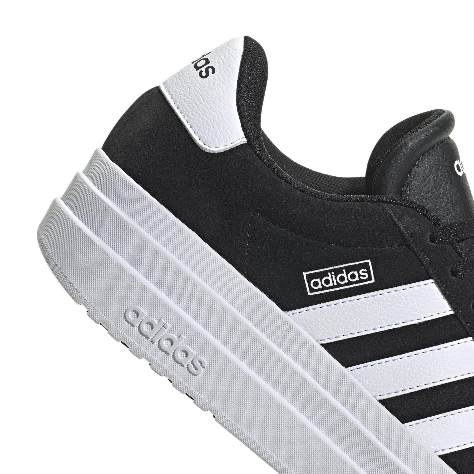 a/d/adidas_ih9995_8_footwear_photography_detail_view_1_whiterep2.jpg