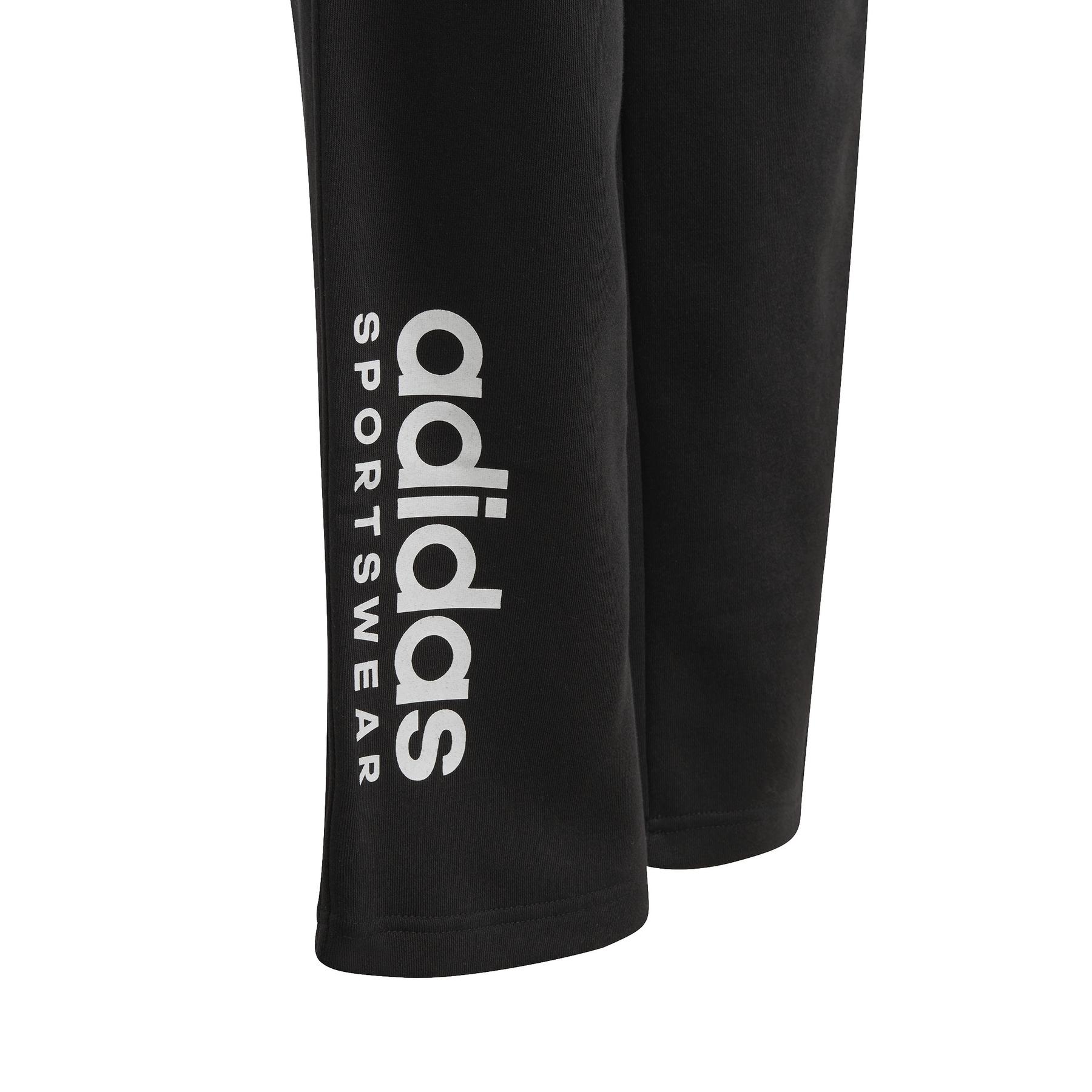 a/d/adidas_il4937_4_apparel_photography_detail_view_1_white.jpg