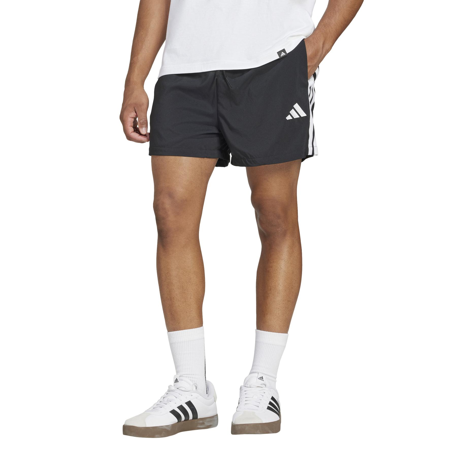 product/a/d/adidas_im7850_black-white_3.jpg