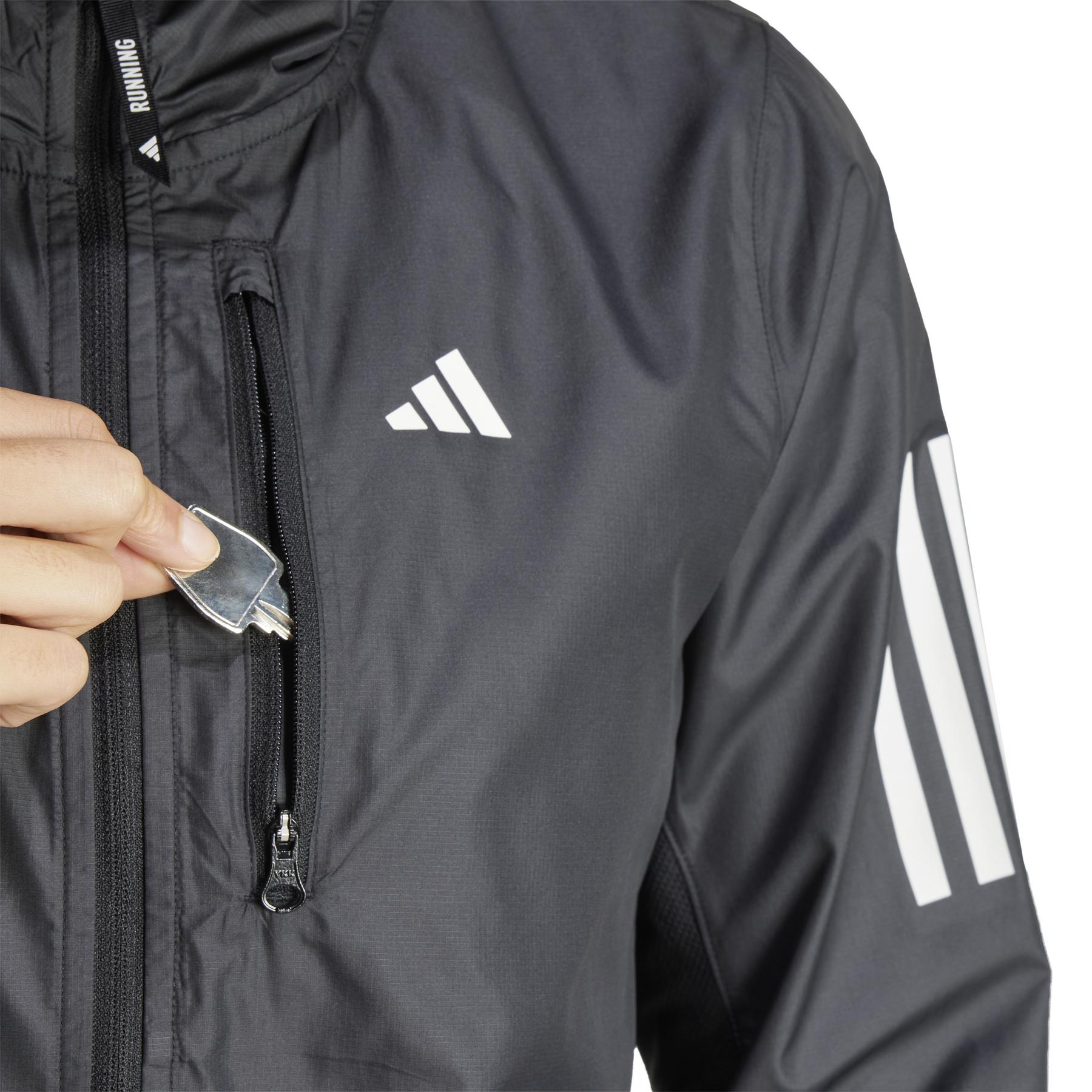 a/d/adidas_in1576_8_apparel_on_model_detail_view_2_white.jpg