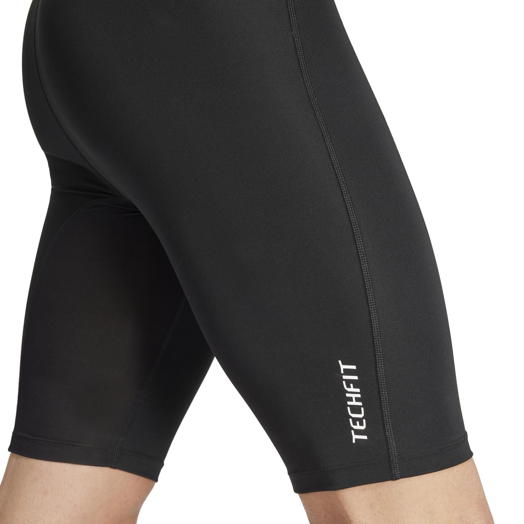 a/d/adidas_in5591_6_apparel_on_model_detail_view_1_white.jpg
