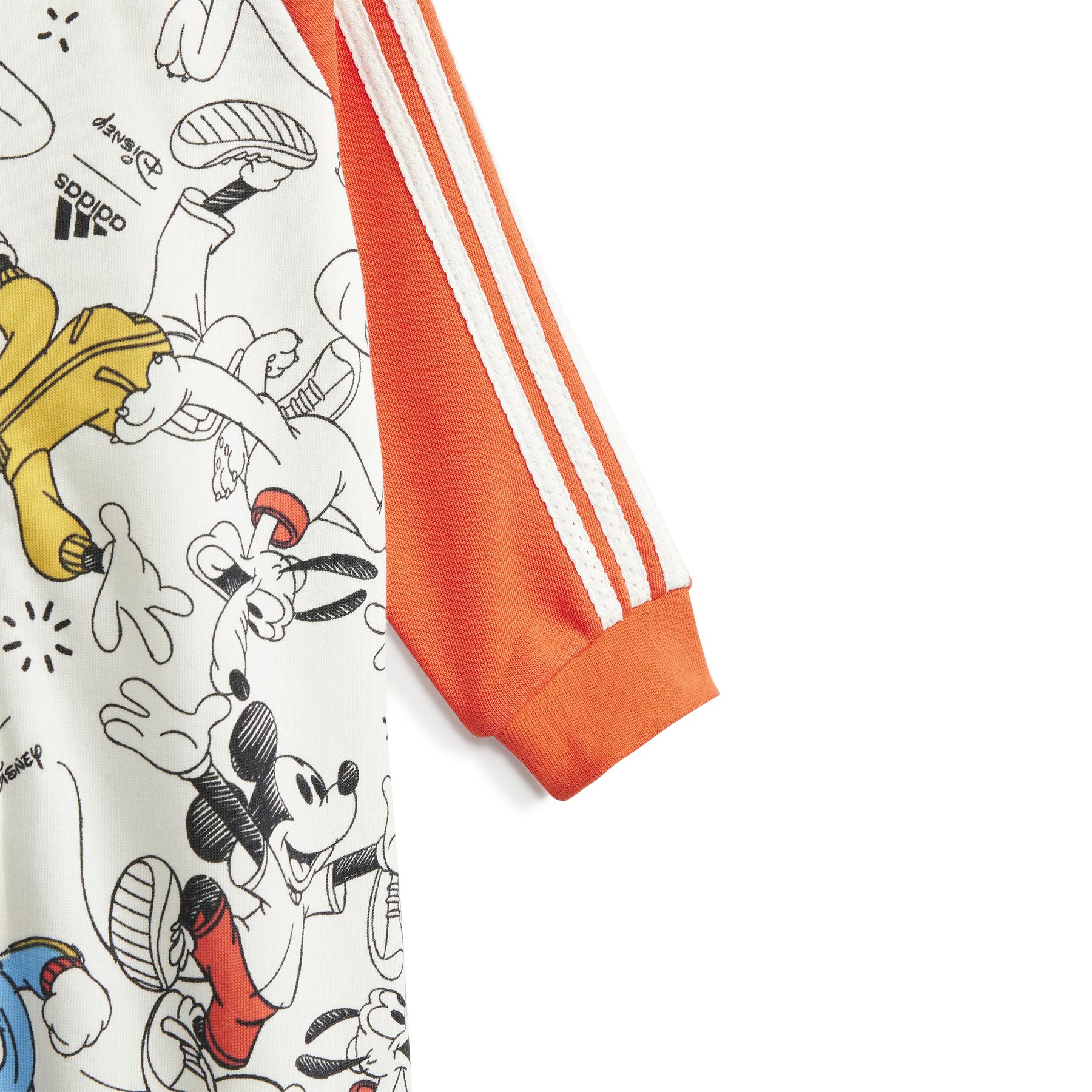 a/d/adidas_in7283_4_apparel_photography_detail_view_1_white.jpg