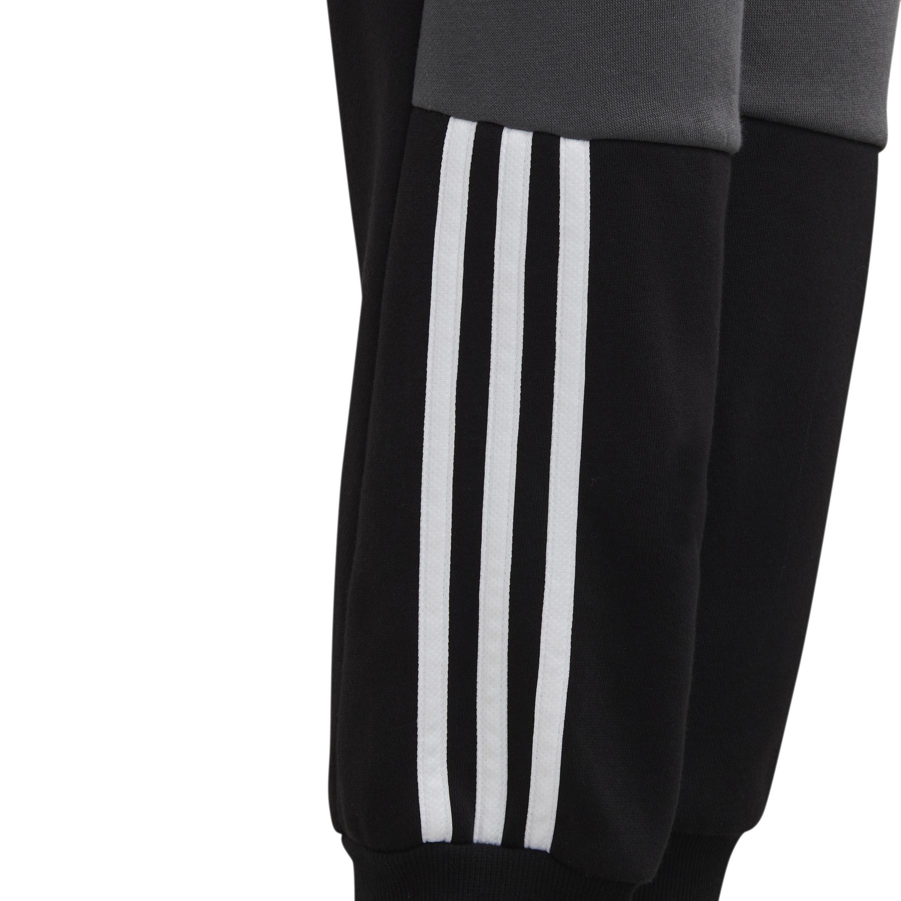 product/a/d/adidas_is2531_4_apparel_photography_detail_view_1_white.jpg