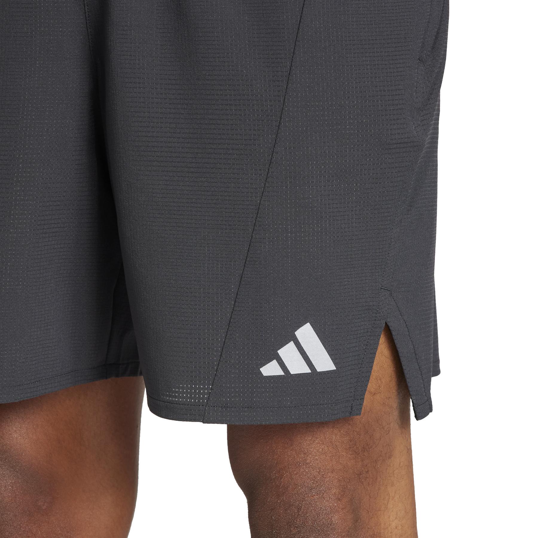 product/a/d/adidas_is3732_6_apparel_on_model_detail_view_1_white-nw040524x.jpg